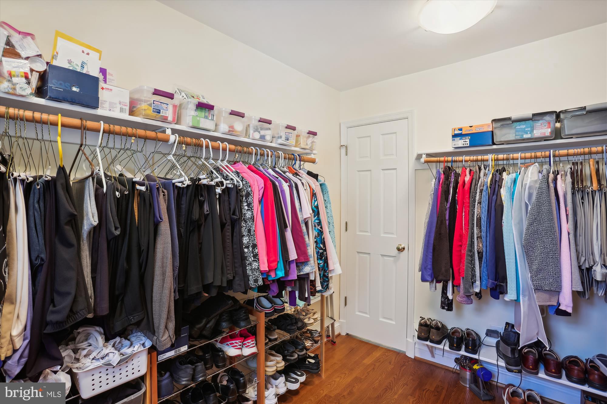 WOODACRES - Residential