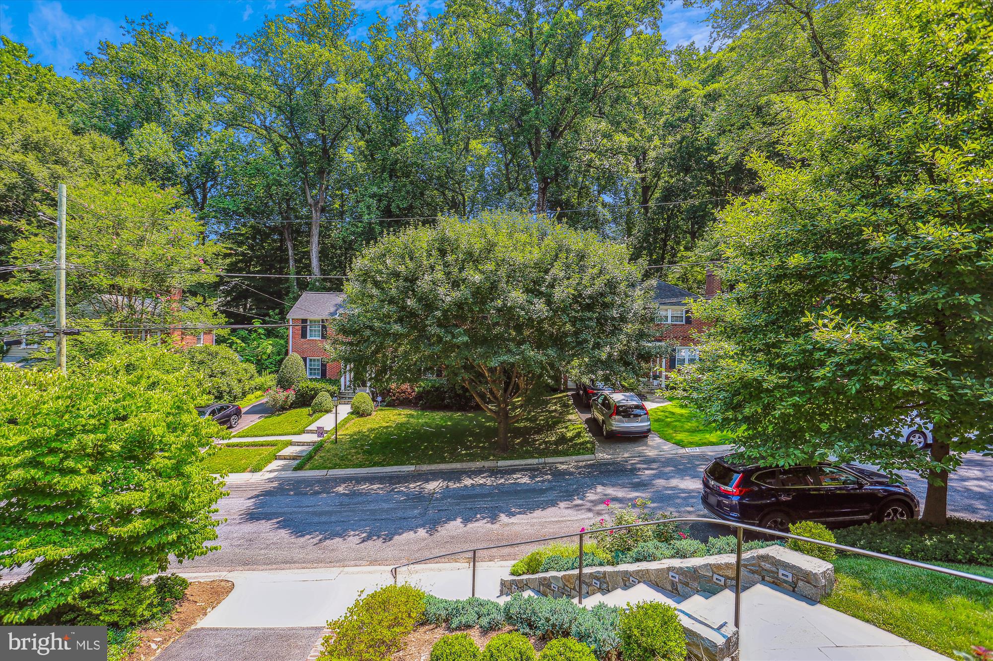 WOODACRES - Residential