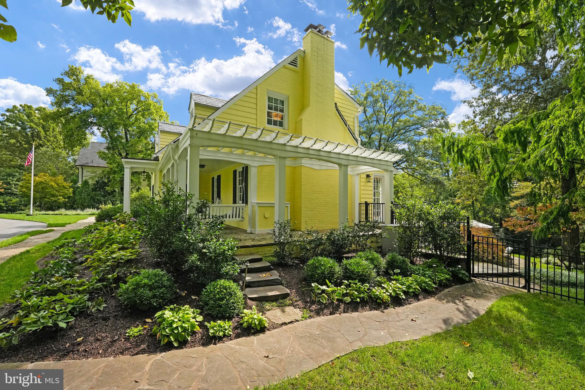 BANNOCKBURN HEIGHTS - Residential