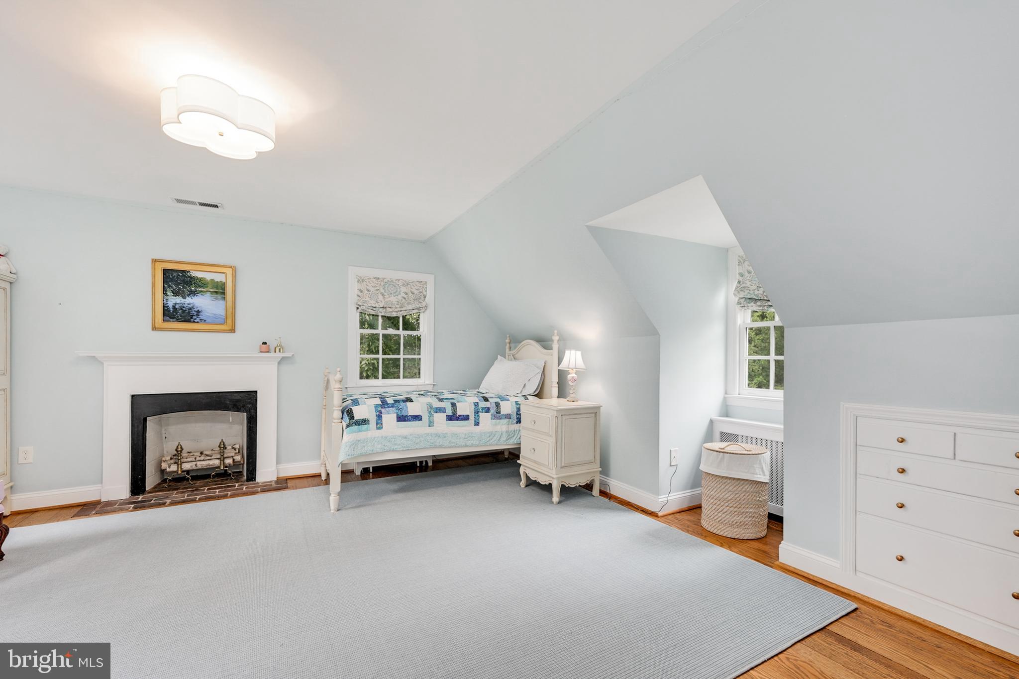 BANNOCKBURN HEIGHTS - Residential