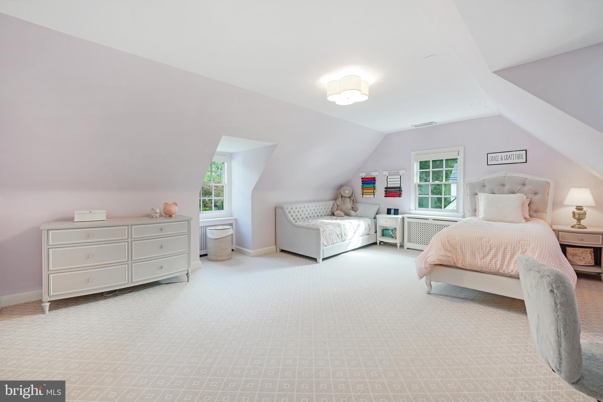 BANNOCKBURN HEIGHTS - Residential