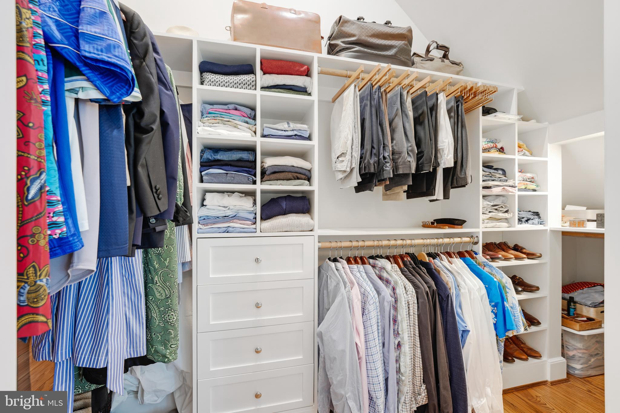 BANNOCKBURN HEIGHTS - Residential