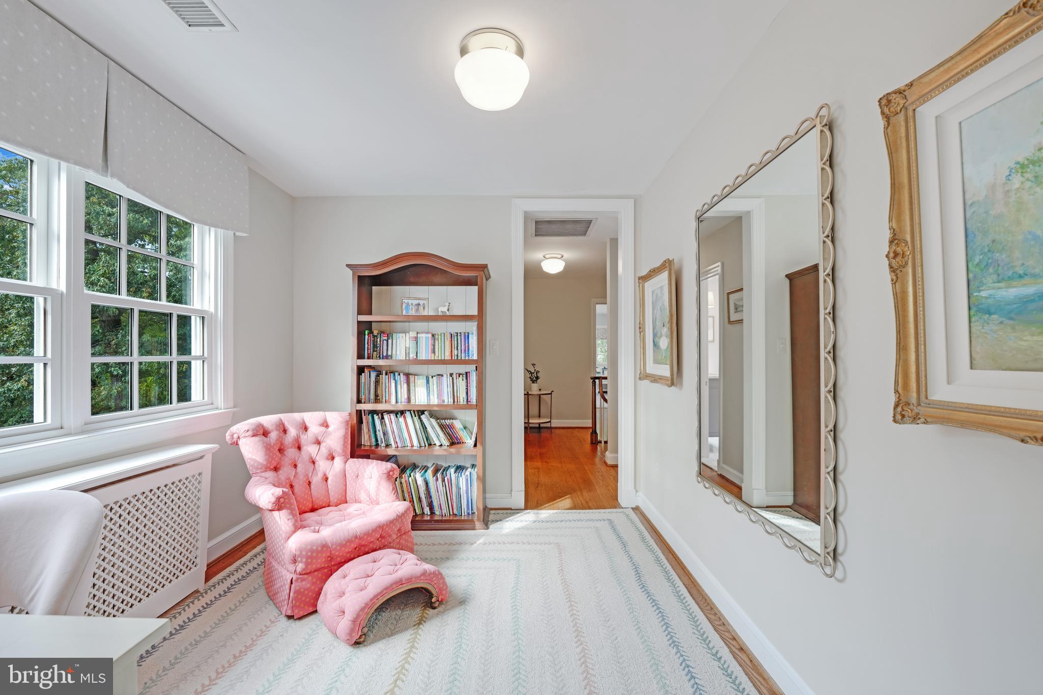 BANNOCKBURN HEIGHTS - Residential