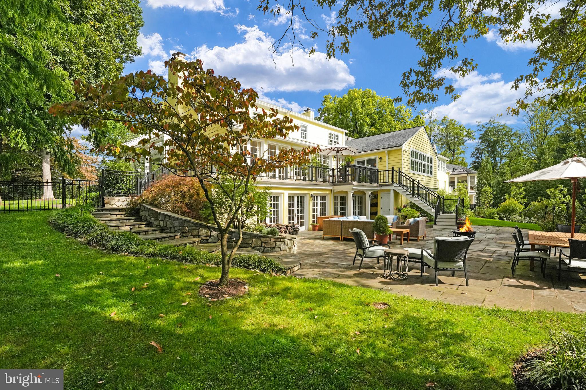 BANNOCKBURN HEIGHTS - Residential