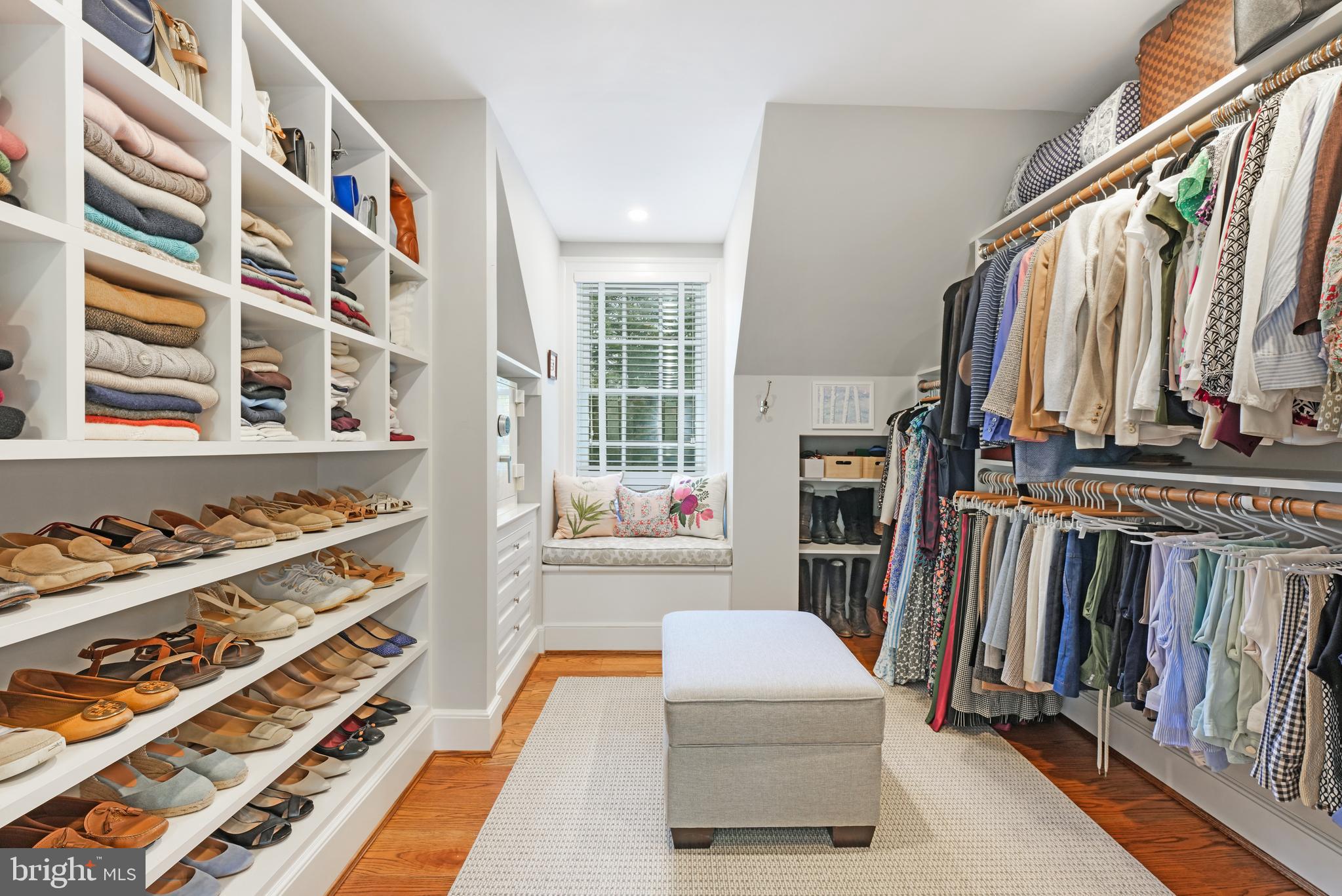 BANNOCKBURN HEIGHTS - Residential