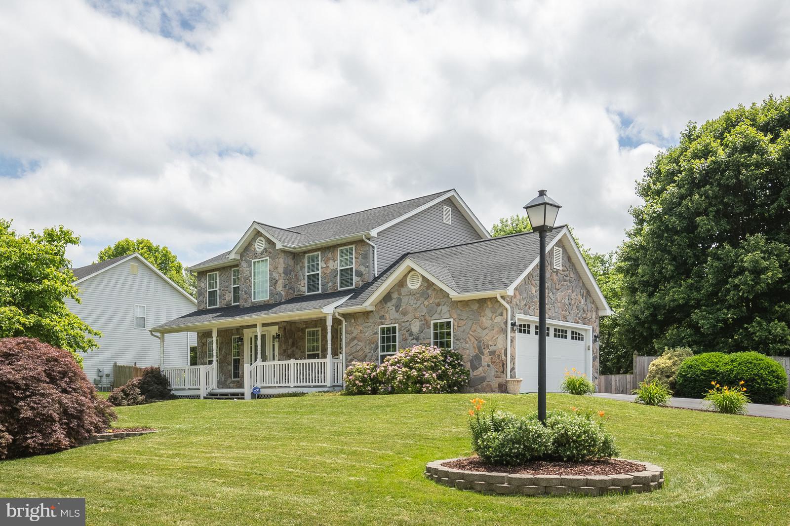 BRENTWOOD ESTATES - Residential