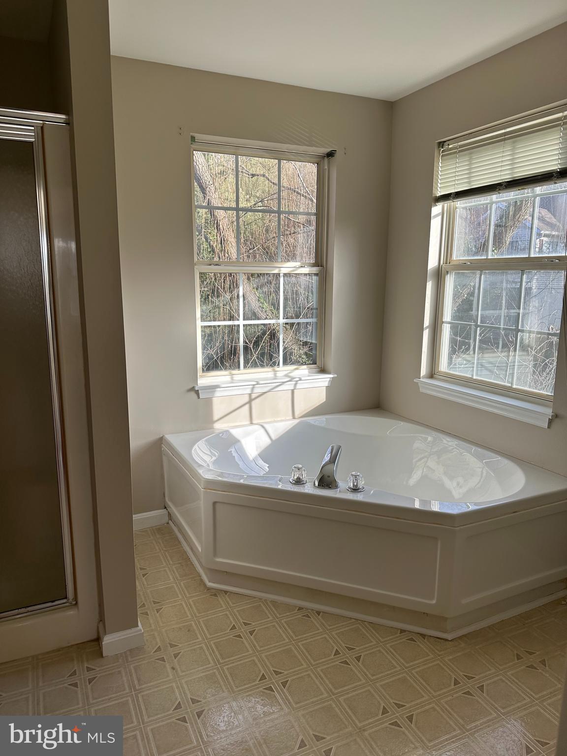 EAGLEVIEW ESTATES - Residential