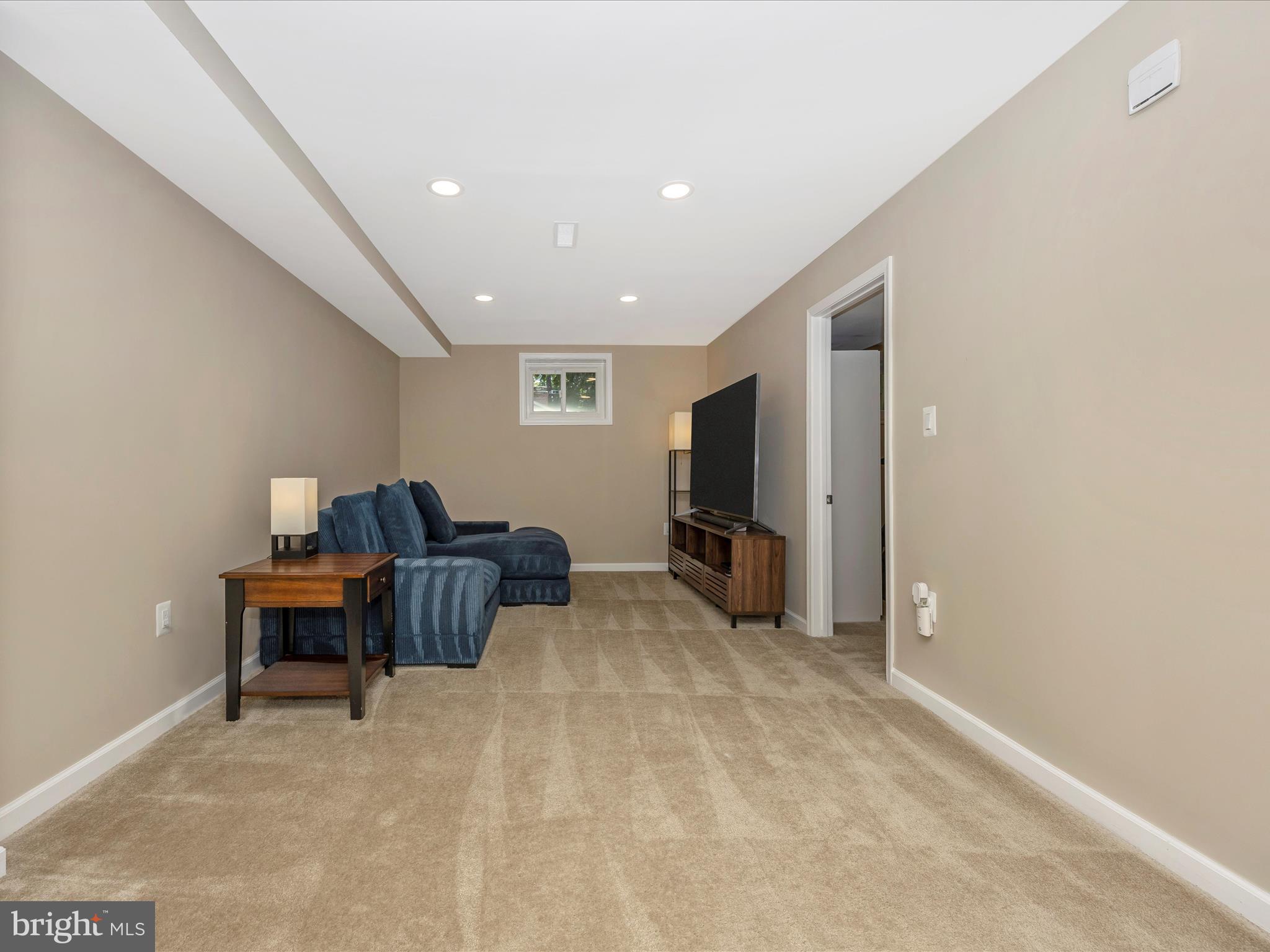 ANCIENT OAK - Residential