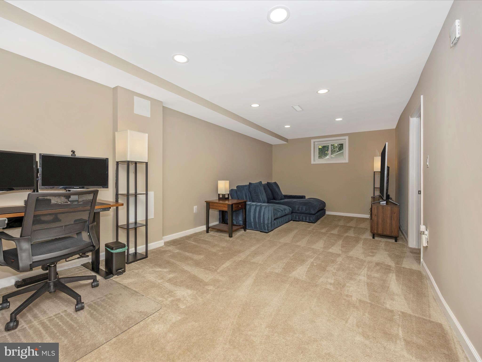 ANCIENT OAK - Residential