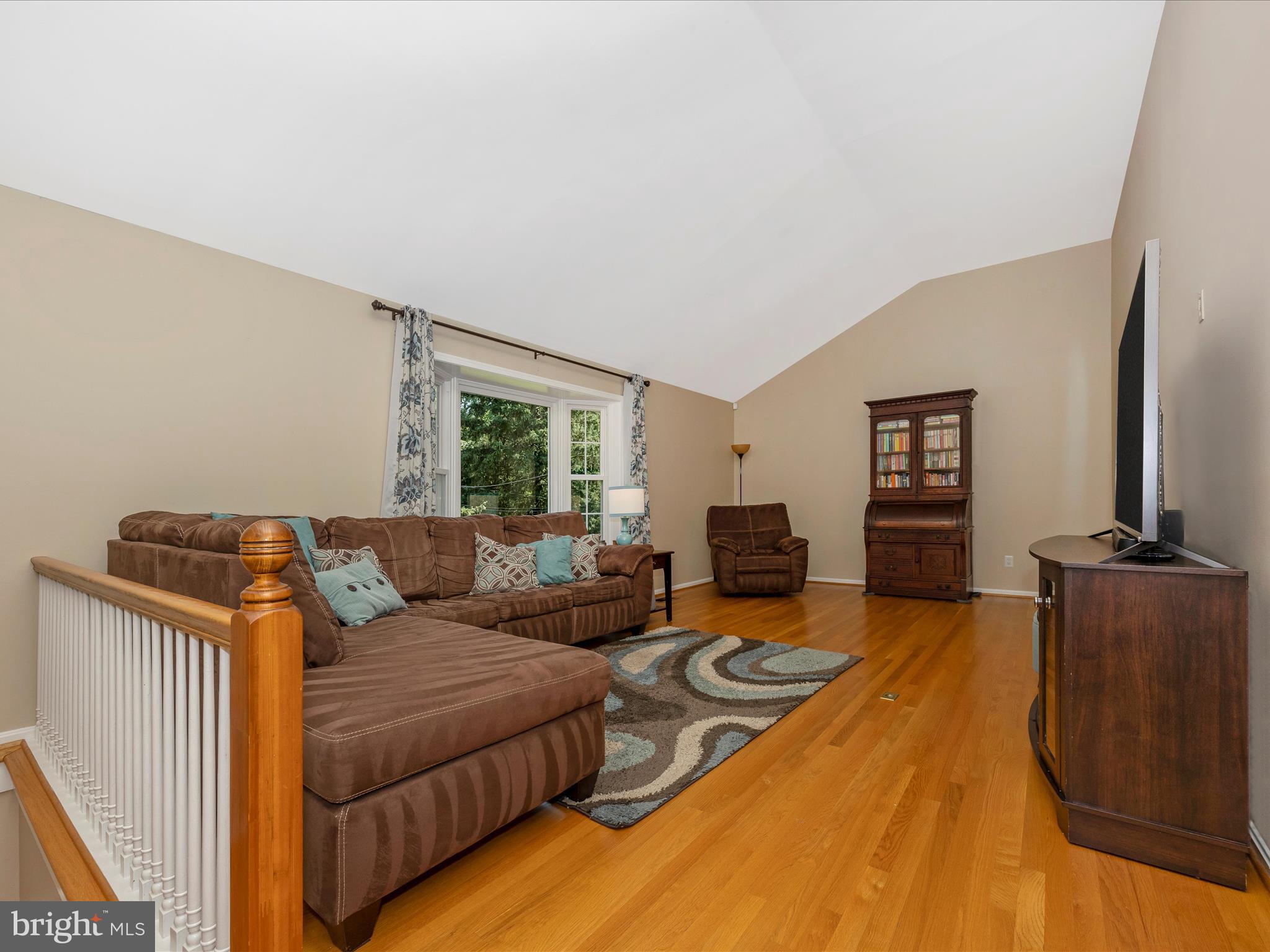 ANCIENT OAK - Residential