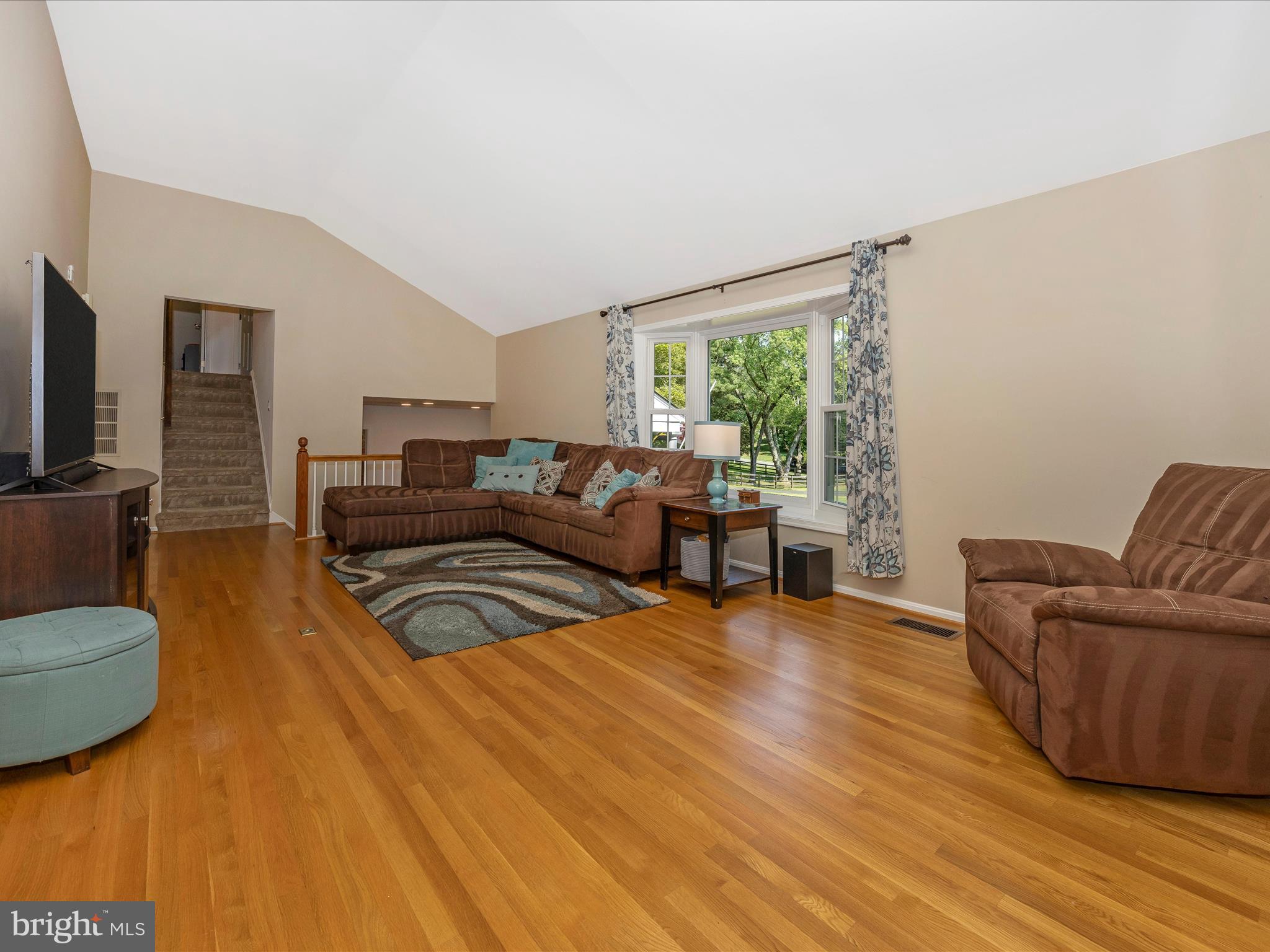 ANCIENT OAK - Residential