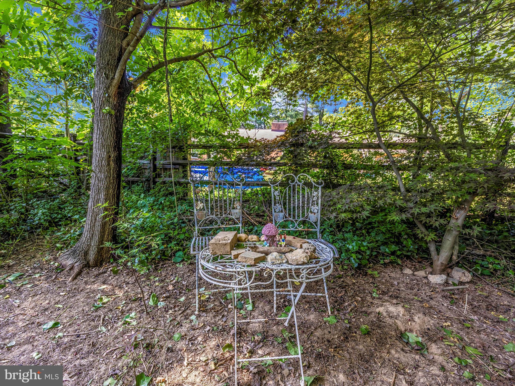 ANCIENT OAK - Residential