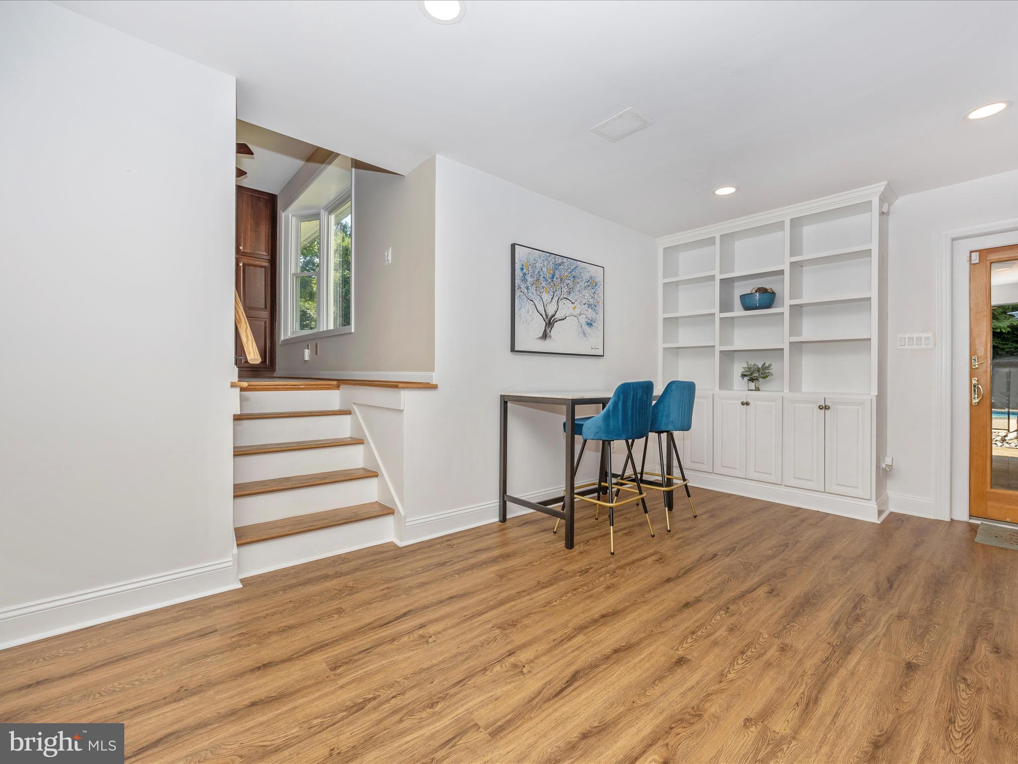 ANCIENT OAK - Residential