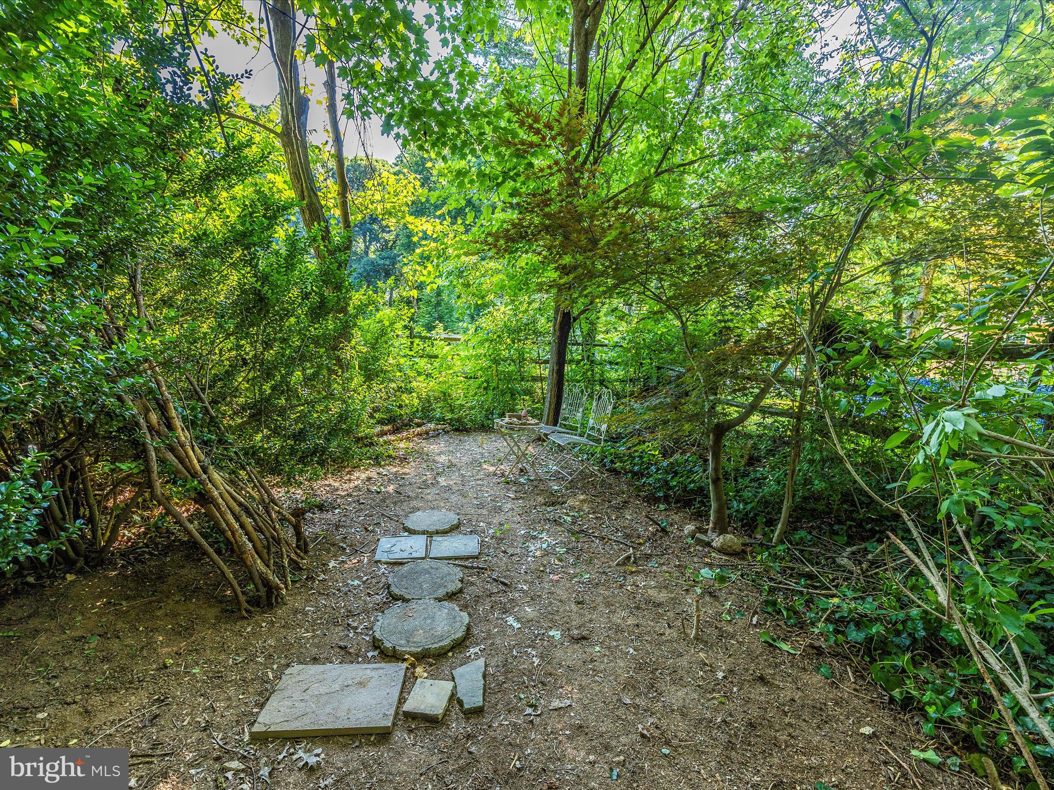 ANCIENT OAK - Residential