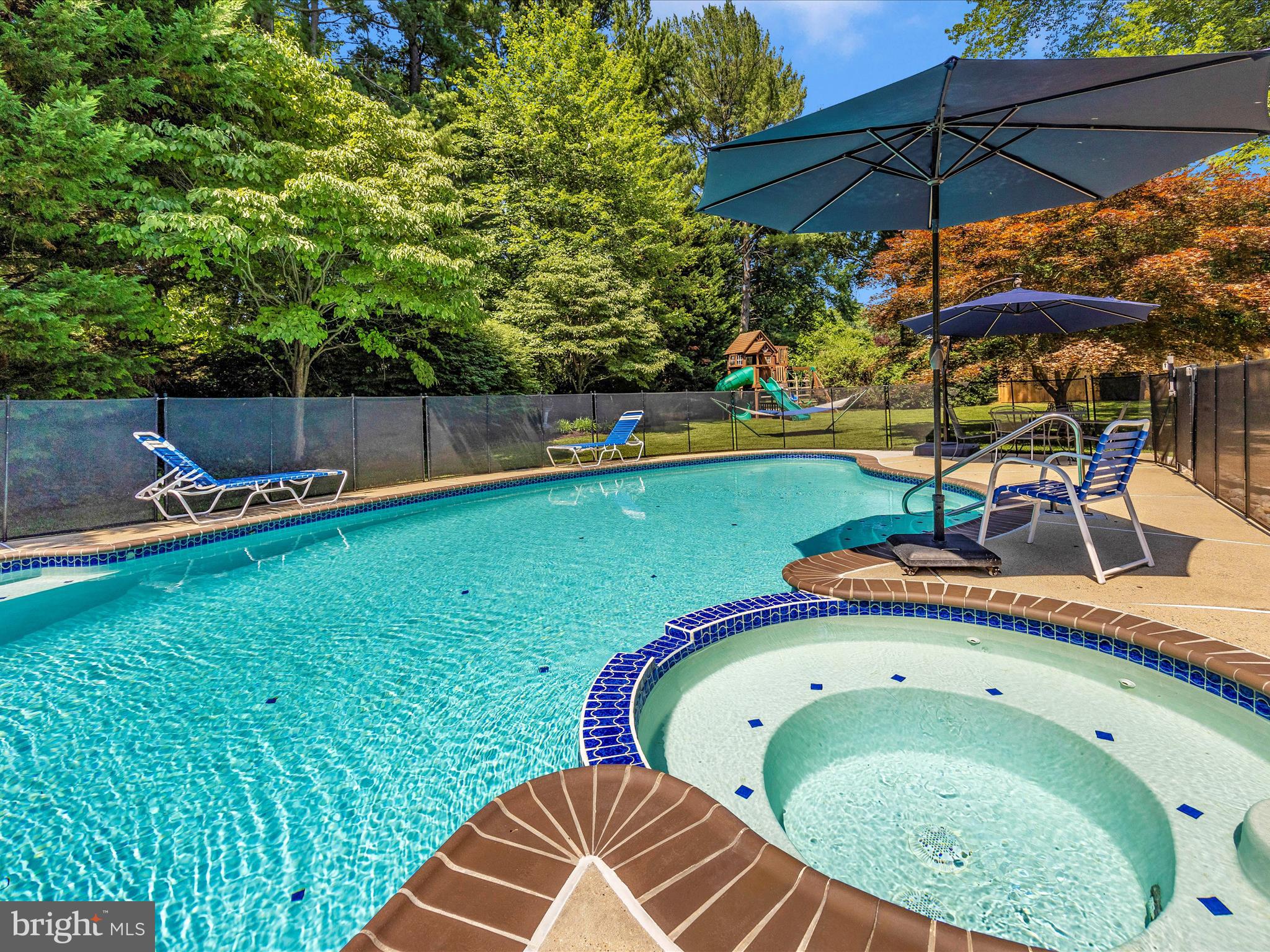 ANCIENT OAK - Residential