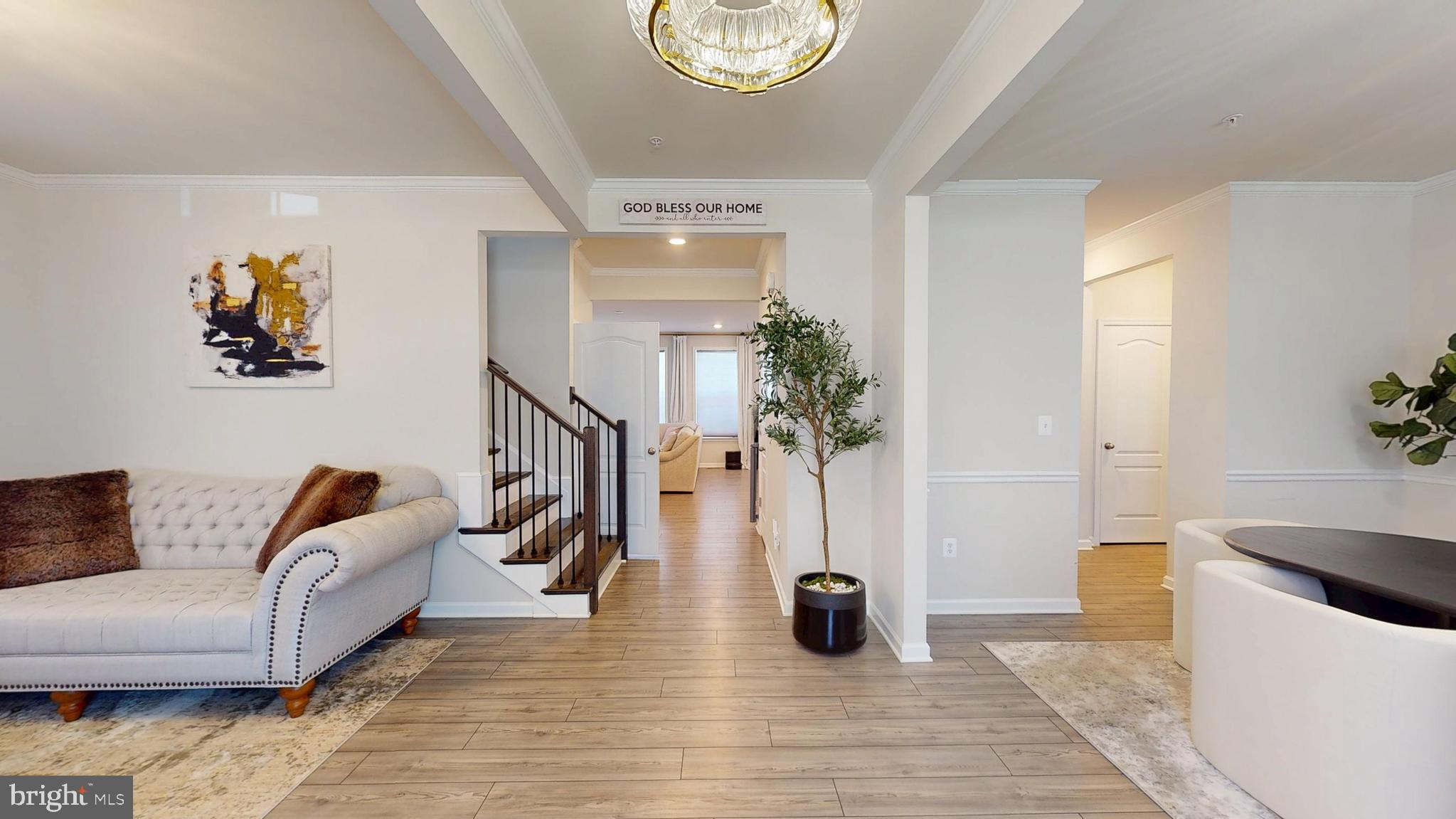 10909 MERIDIAN HILL WAY
