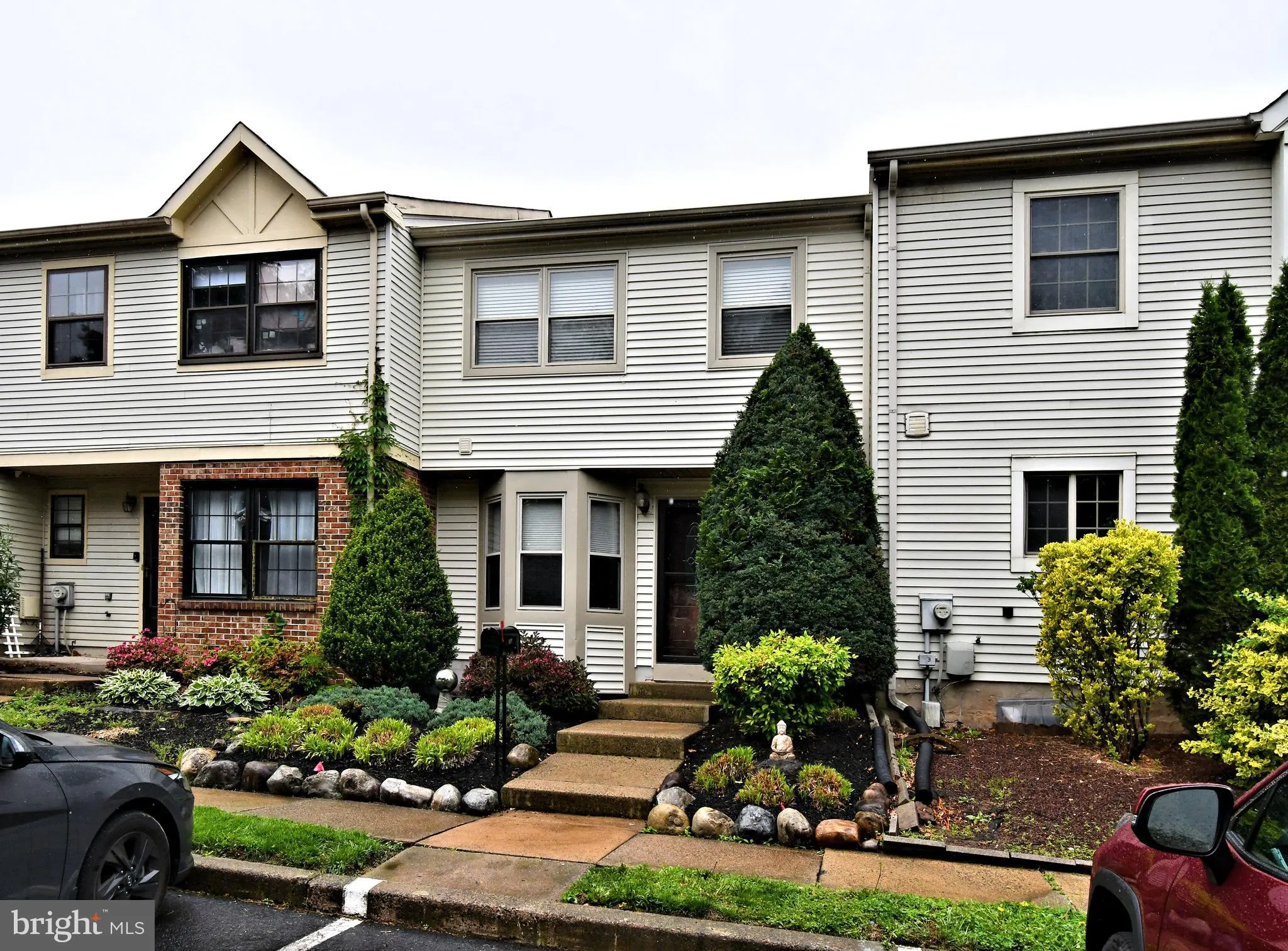 Southampton, Pennsylvania 18966, United States, 3 Bedrooms Bedrooms, ,2 BathroomsBathrooms,Residential,Pending,131427