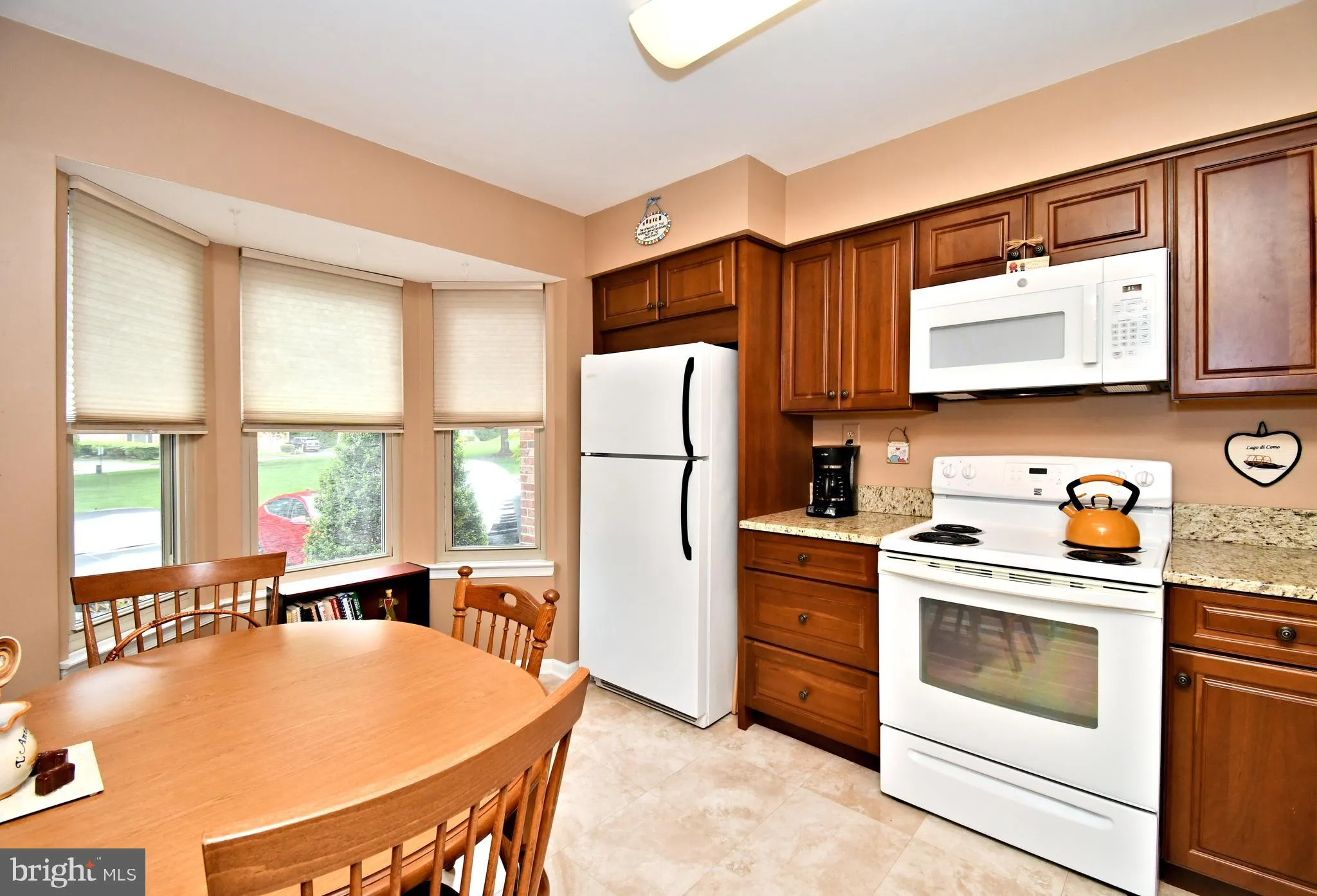 Southampton, Pennsylvania 18966, United States, 3 Bedrooms Bedrooms, ,2 BathroomsBathrooms,Residential,Pending,131427