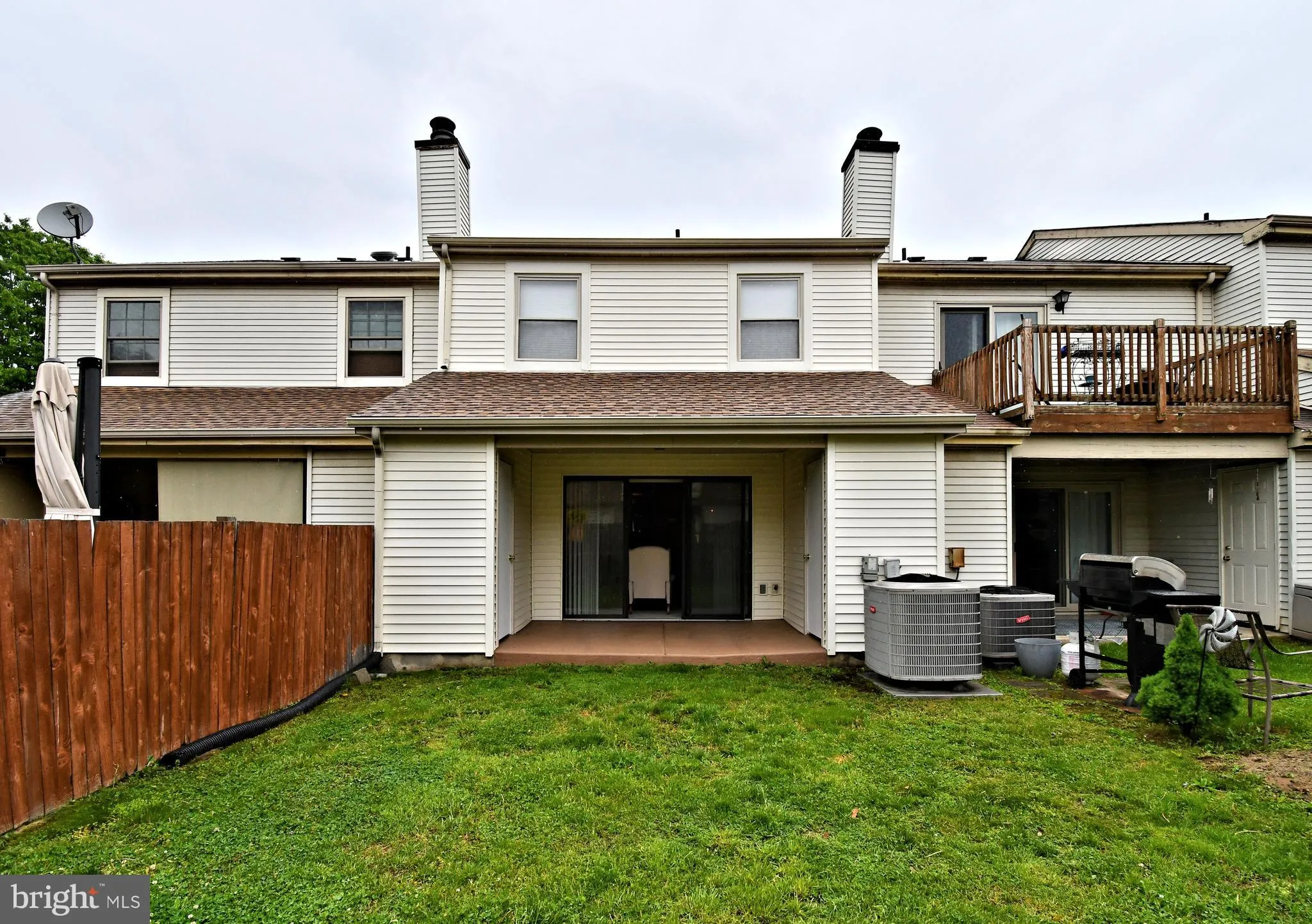 Southampton, Pennsylvania 18966, United States, 3 Bedrooms Bedrooms, ,2 BathroomsBathrooms,Residential,Pending,131427