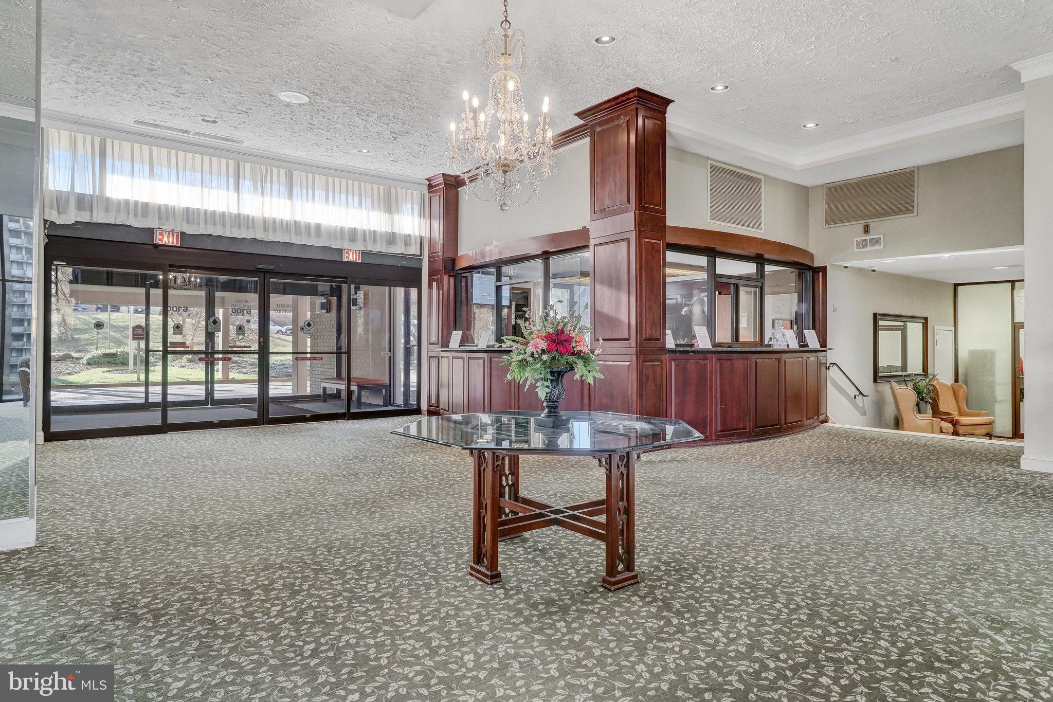 TOWERS IN WESTCHESTER PARK - Residential