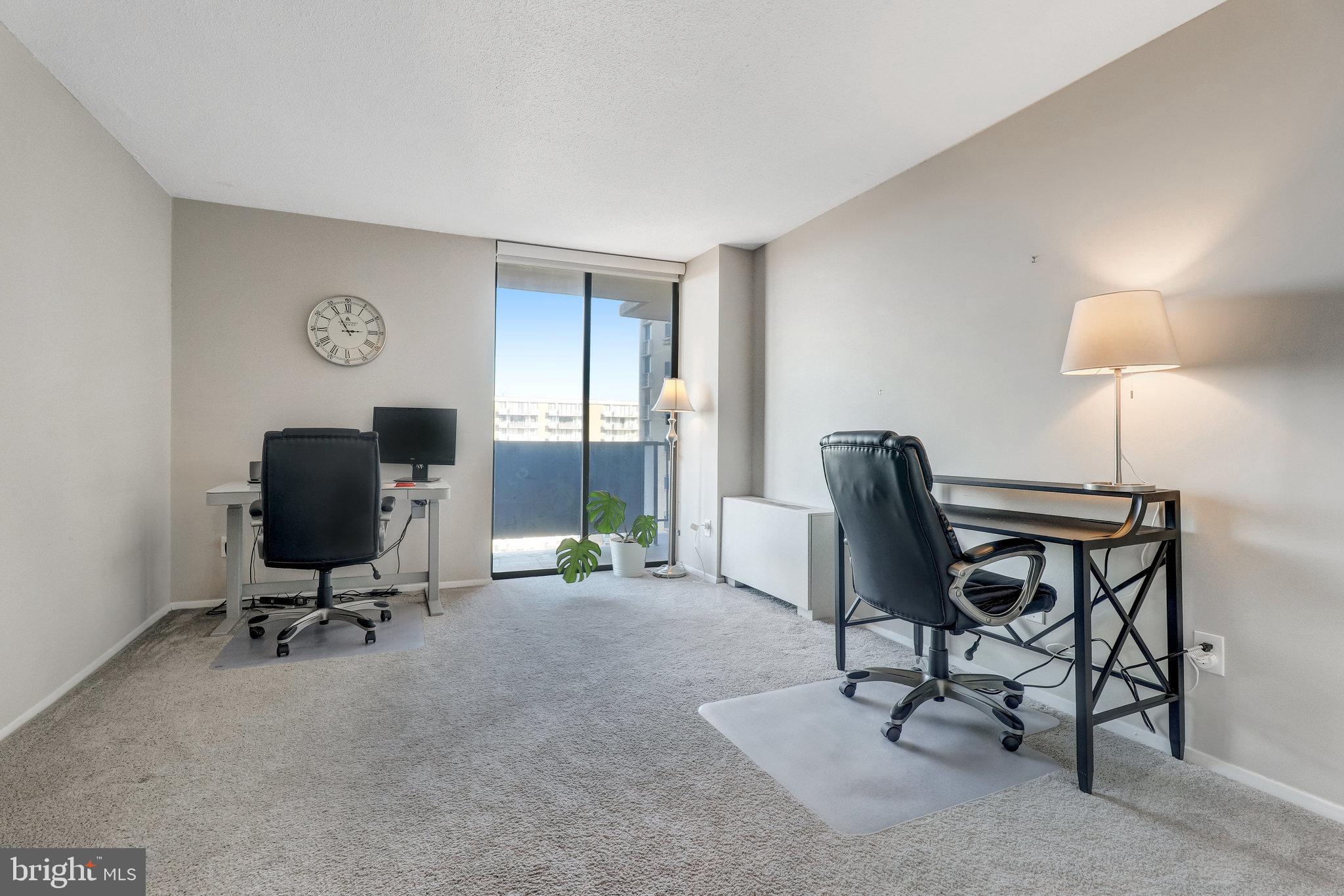 TOWERS IN WESTCHESTER PARK - Residential