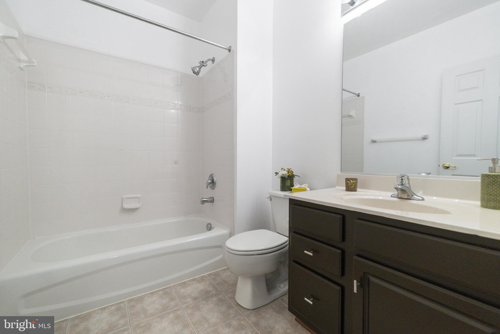 PORT POTOMAC - Residential