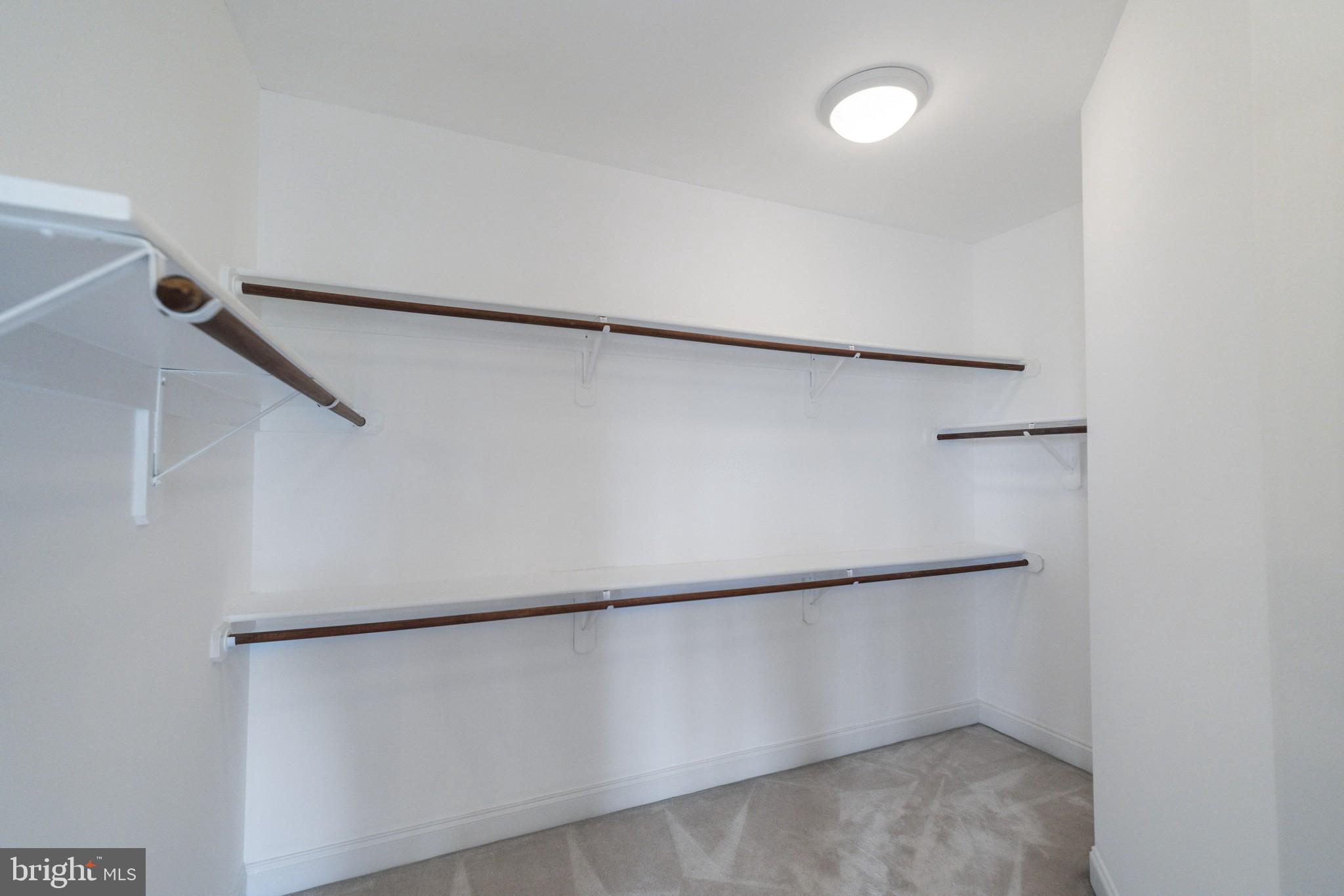 PORT POTOMAC - Residential