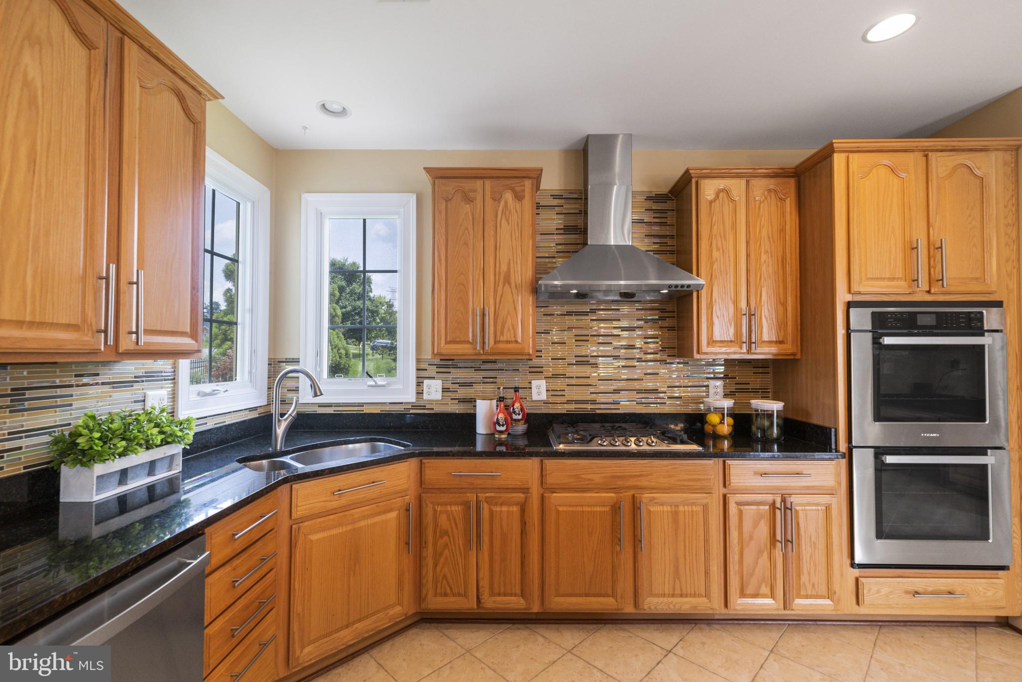 PORT POTOMAC - Residential