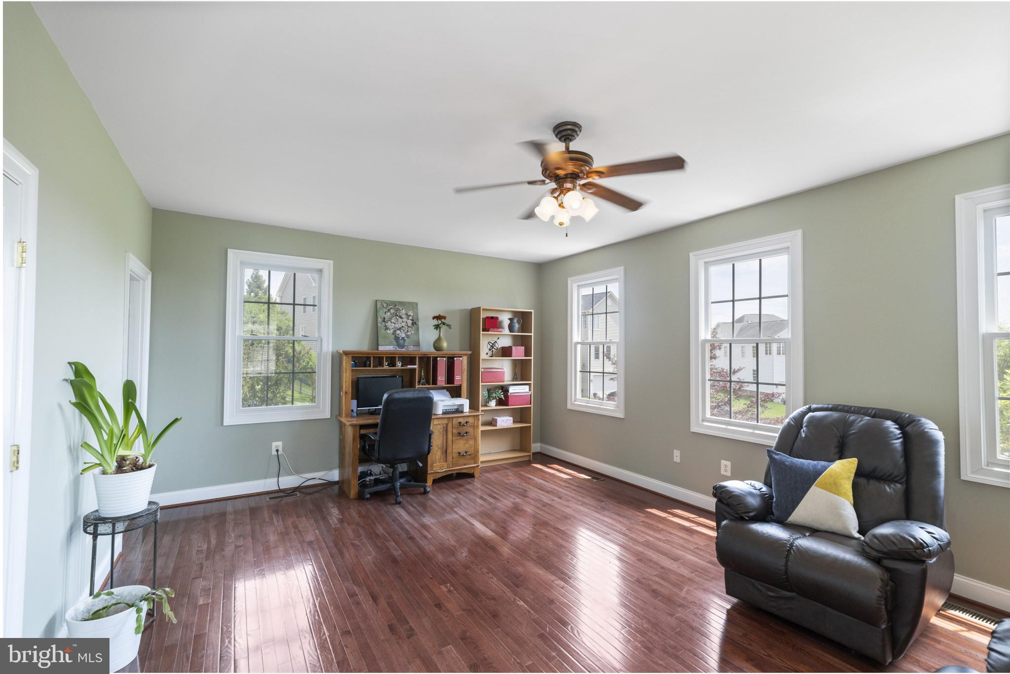 PORT POTOMAC - Residential