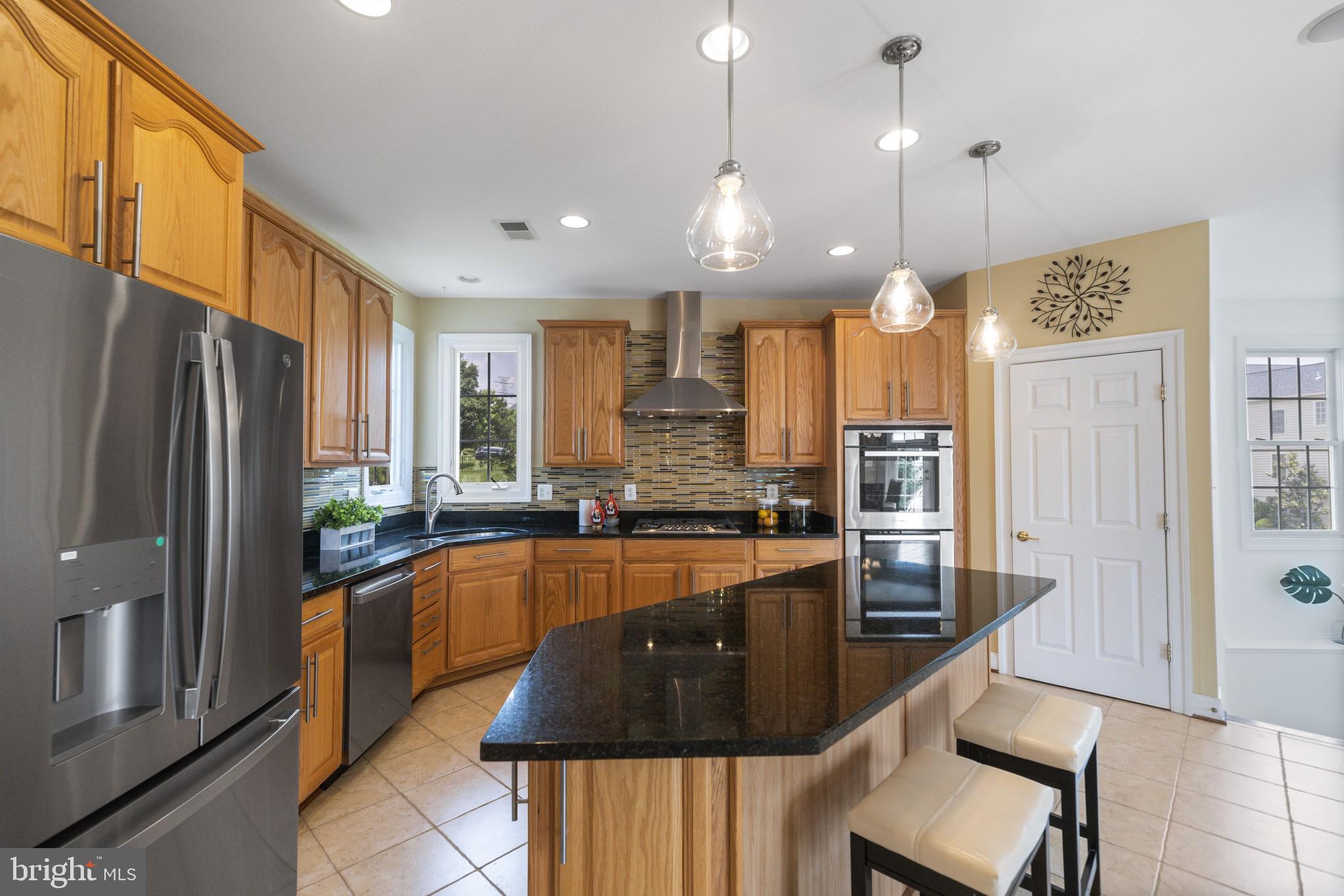 PORT POTOMAC - Residential