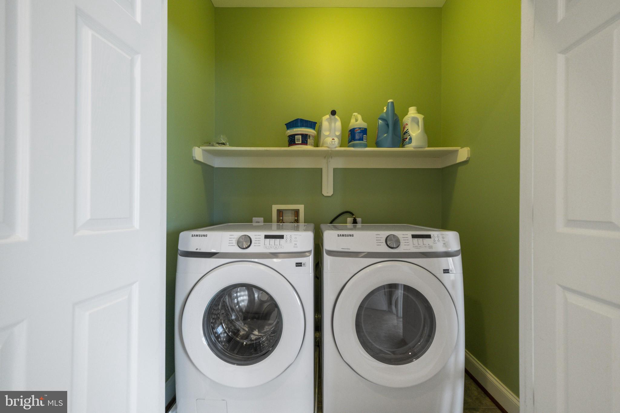 PORT POTOMAC - Residential