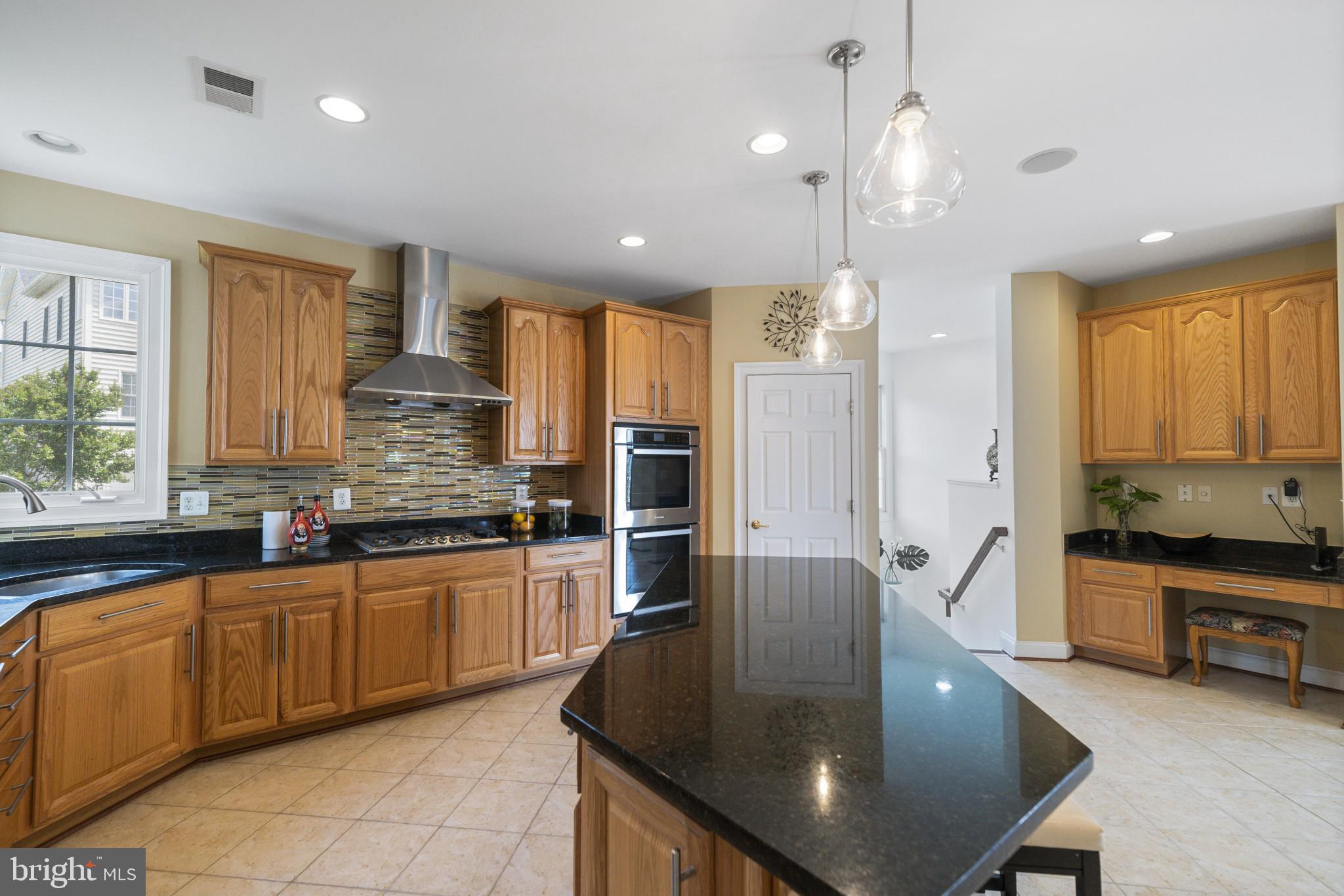 PORT POTOMAC - Residential