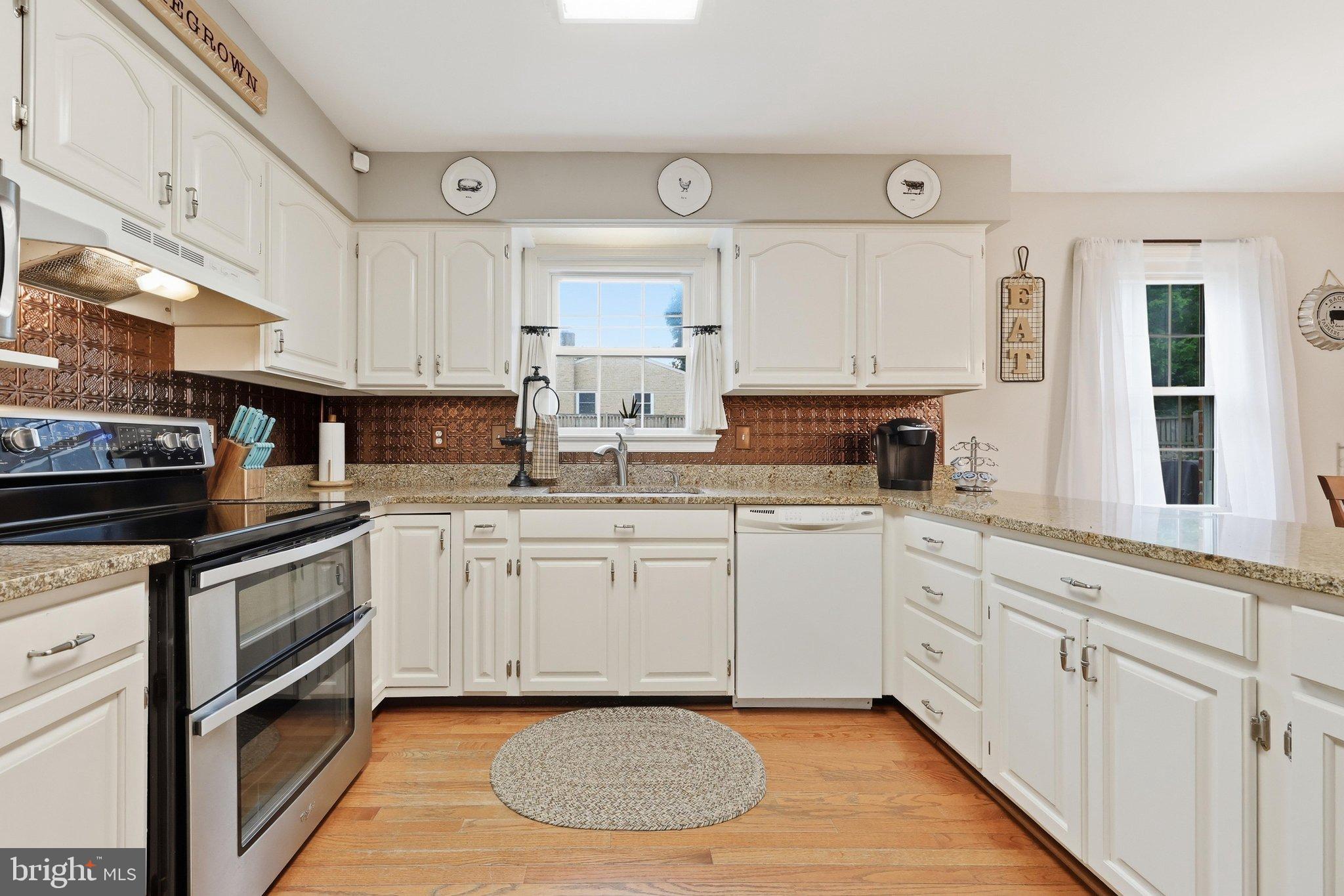2 SWEET BRIAR LANE