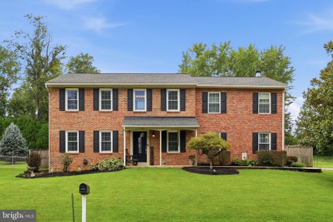 Homes For Sale - 2 Sweet Briar Lane<br/> HAGERSTOWN, MD 21742