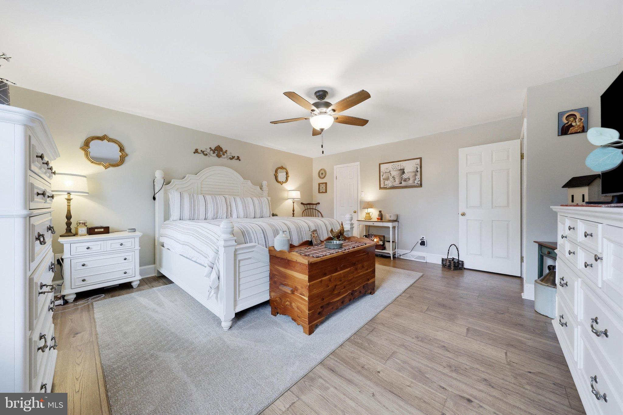 2 SWEET BRIAR LANE