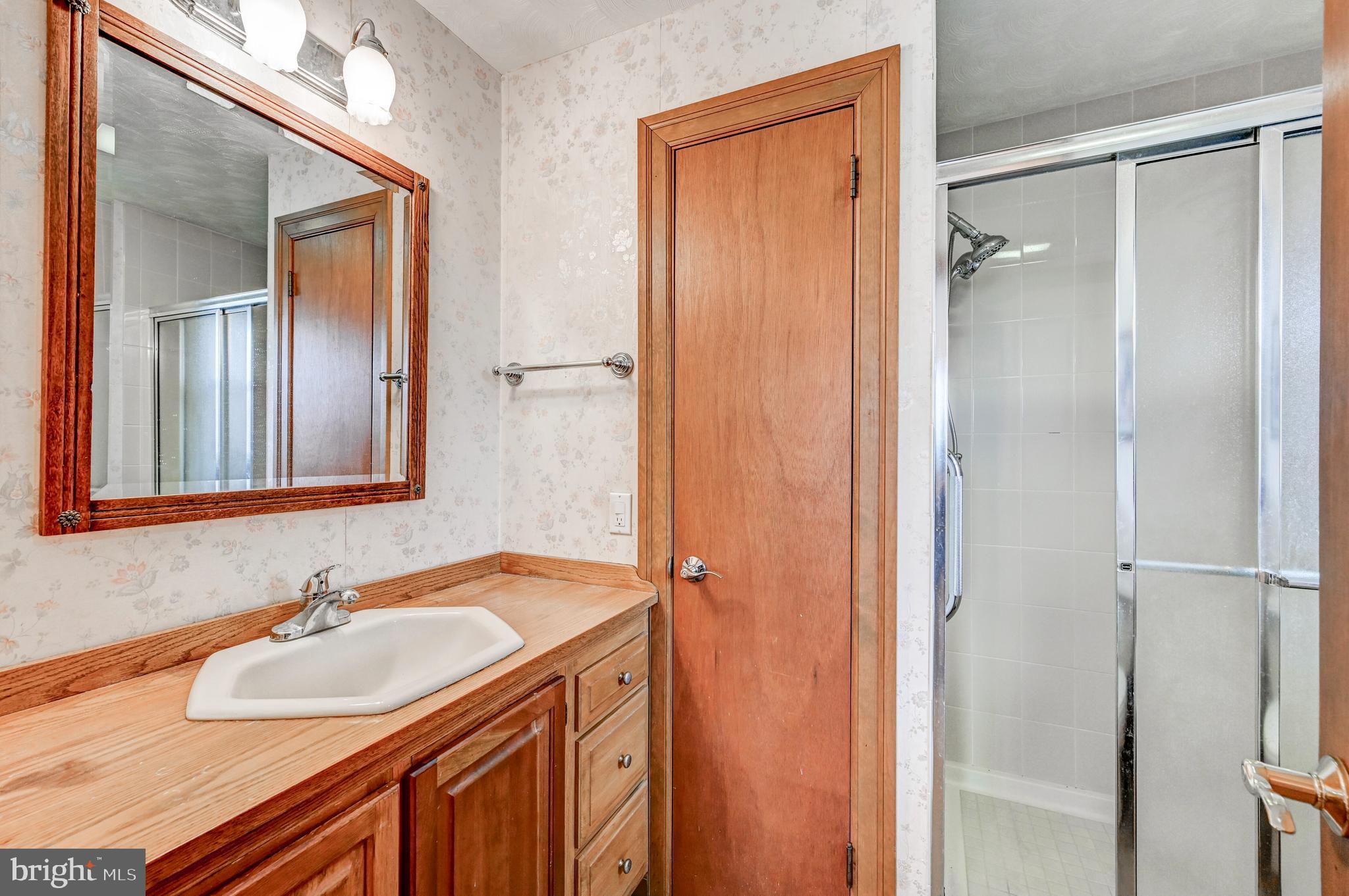 WEST YORK - Residential