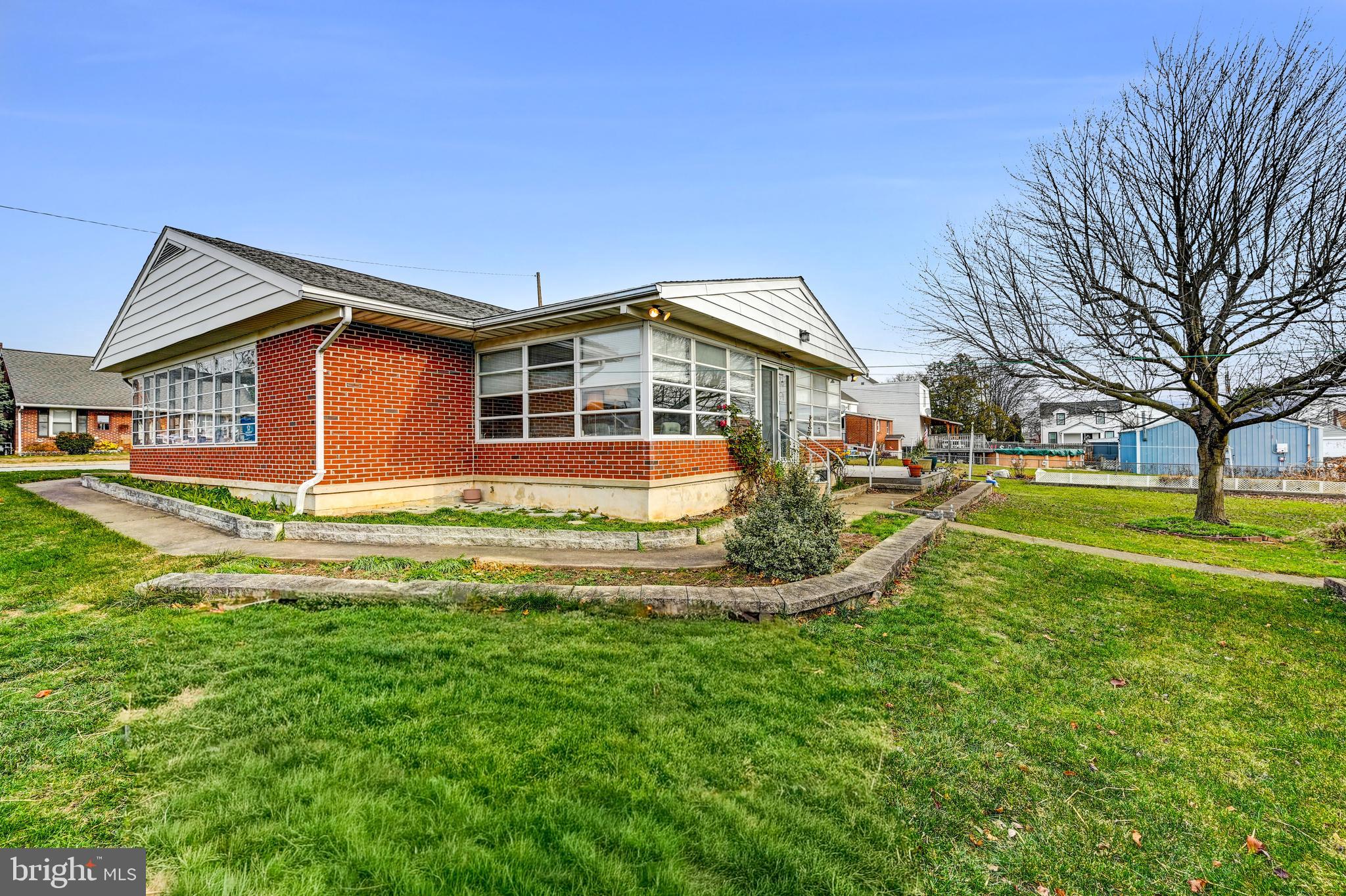 WEST YORK - Residential