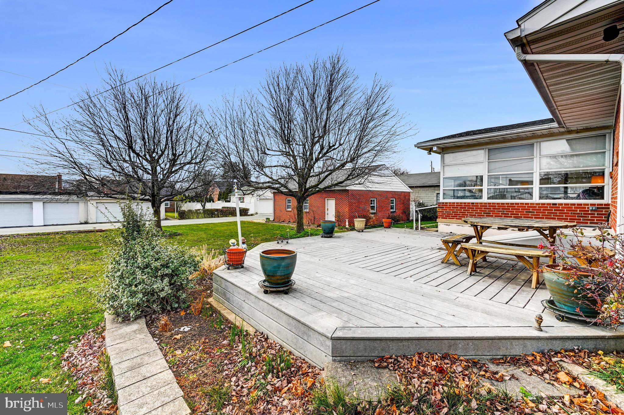 WEST YORK - Residential