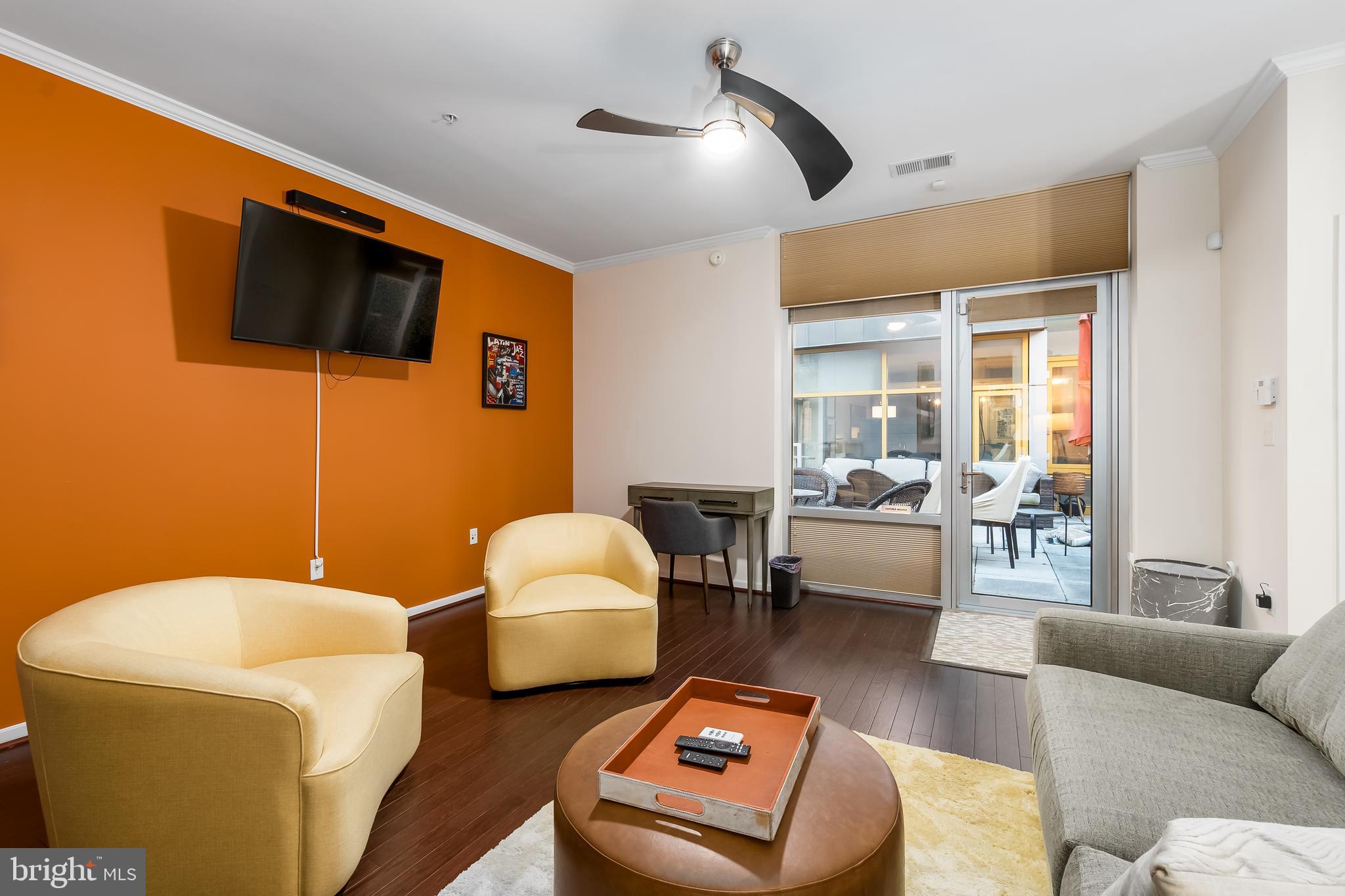 HYATTSVILLE TOWN CENTER - Residential Lease