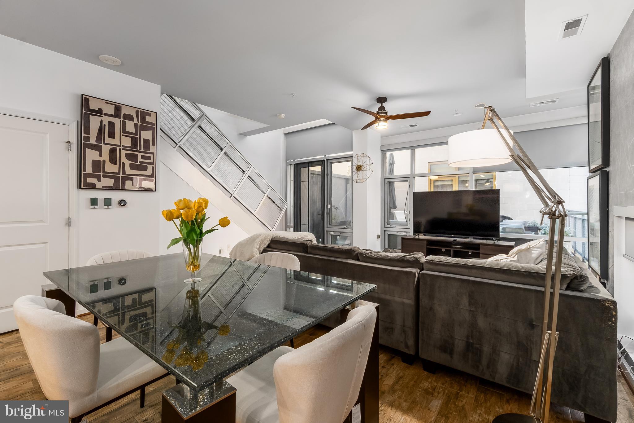 HYATTSVILLE TOWN CENTER - Residential Lease