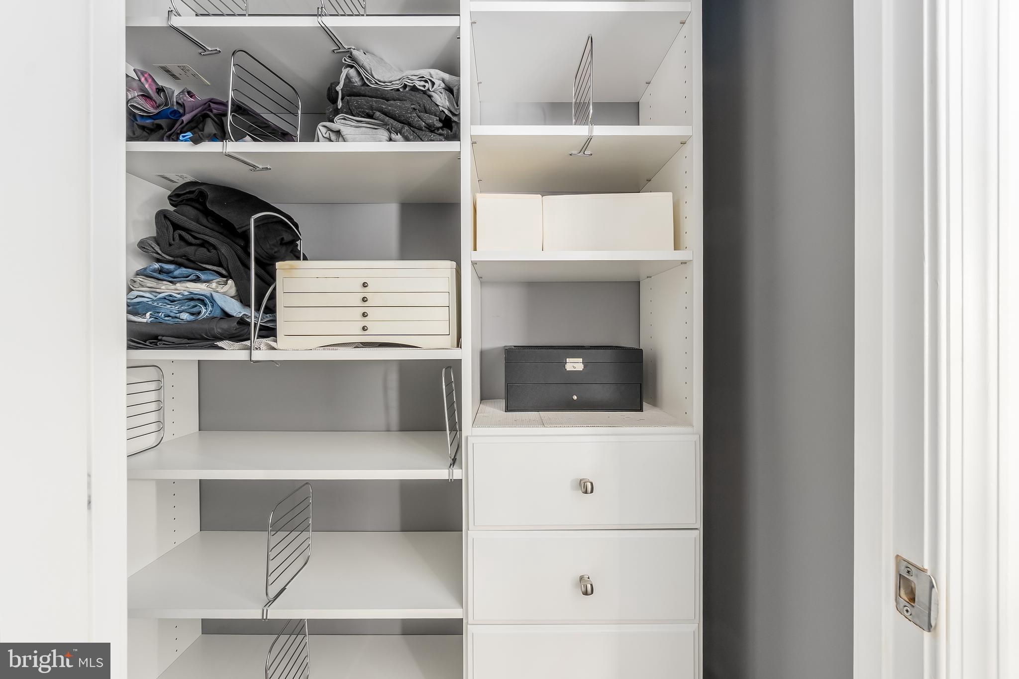 HYATTSVILLE TOWN CENTER - Residential Lease