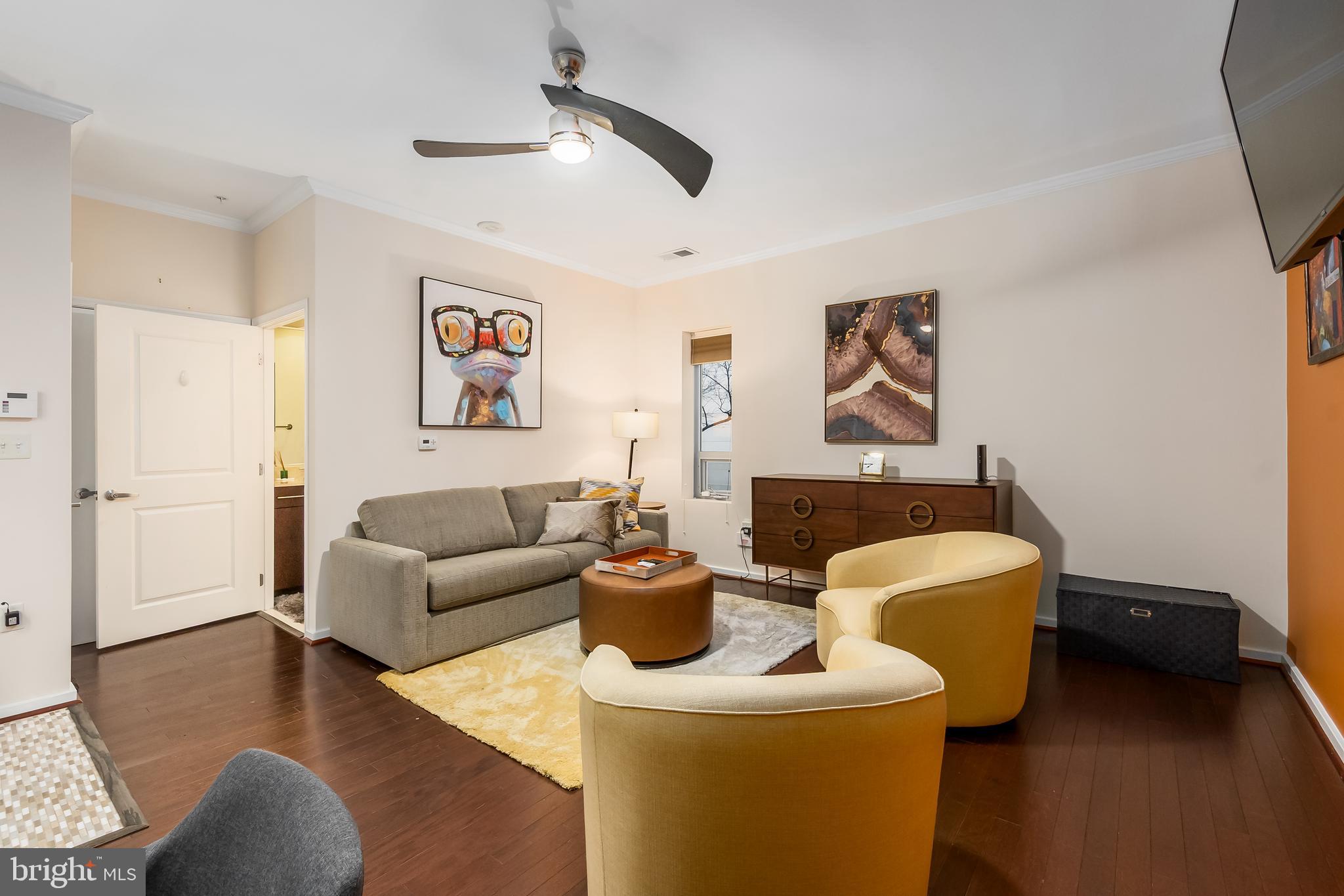 HYATTSVILLE TOWN CENTER - Residential Lease