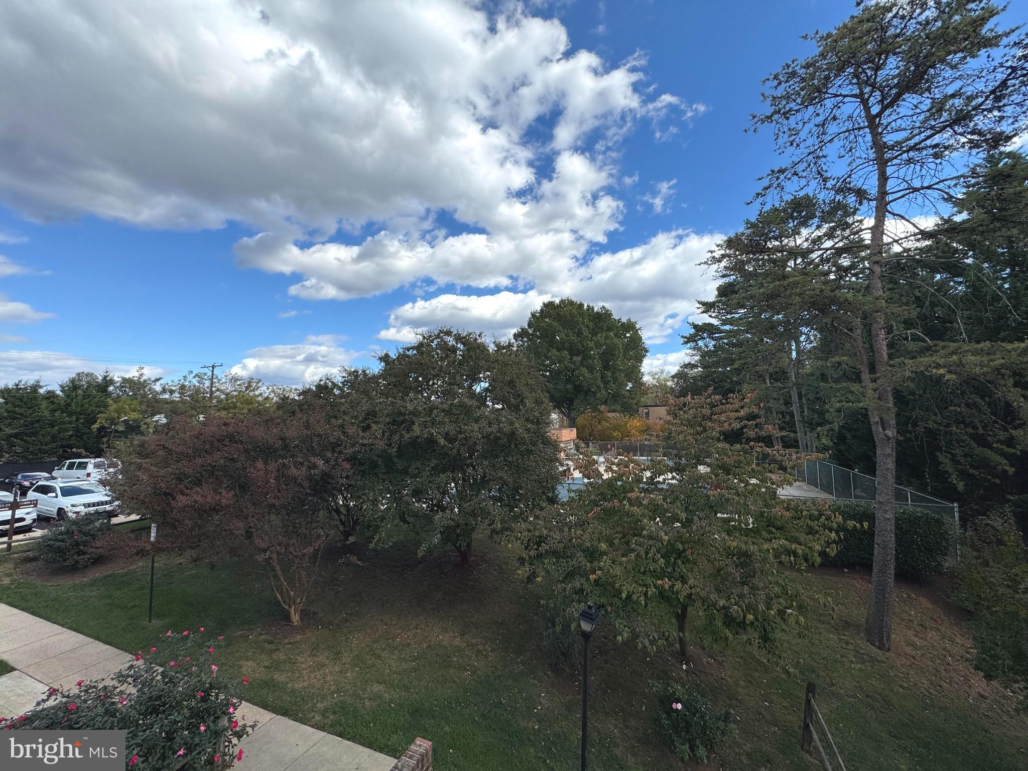 WALNUT GROVE - Residential Lease