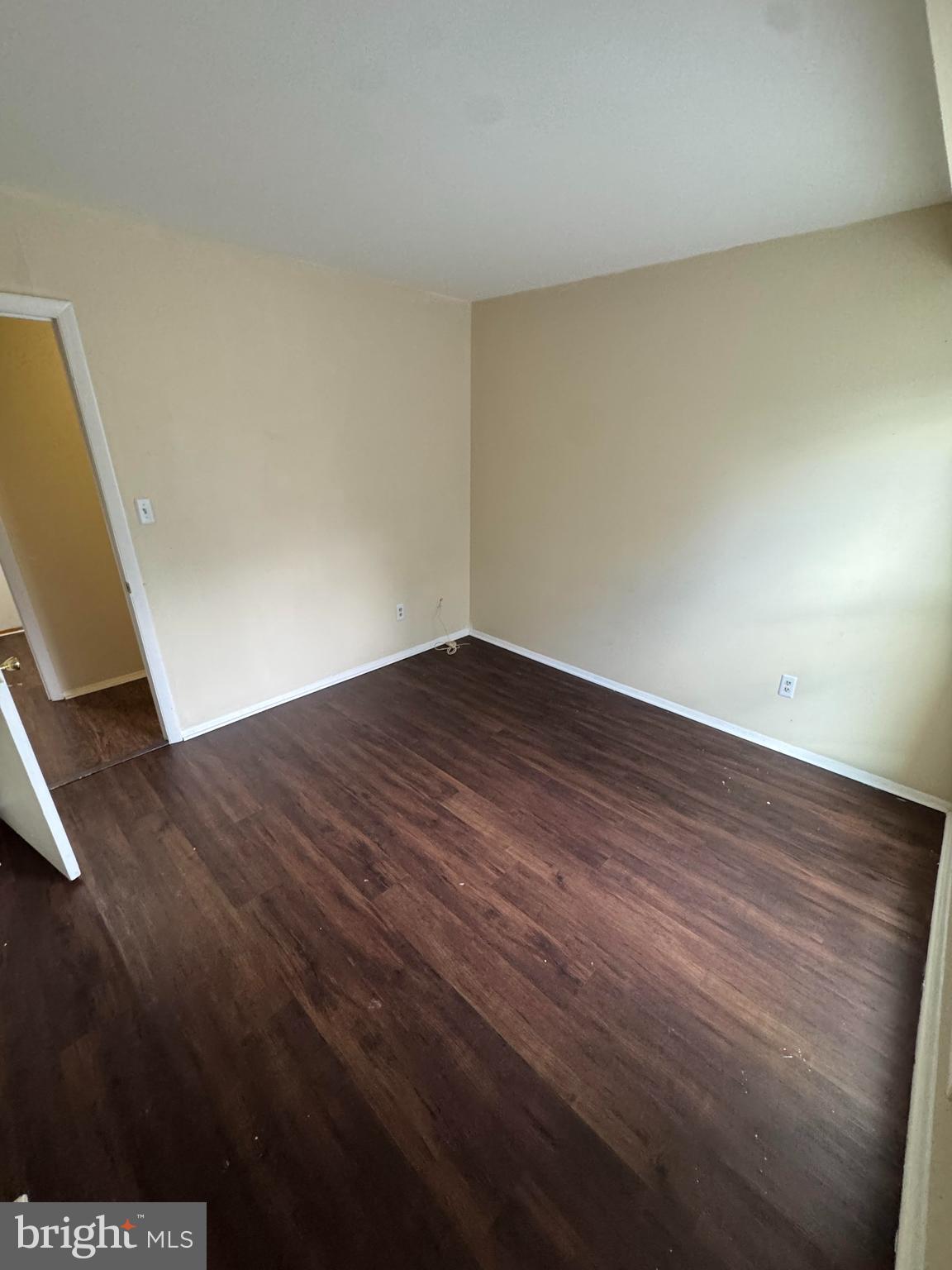 WALNUT GROVE - Residential Lease