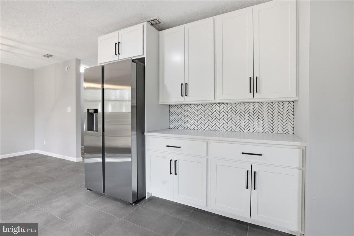 MERRY POINT ESTATES - Residential