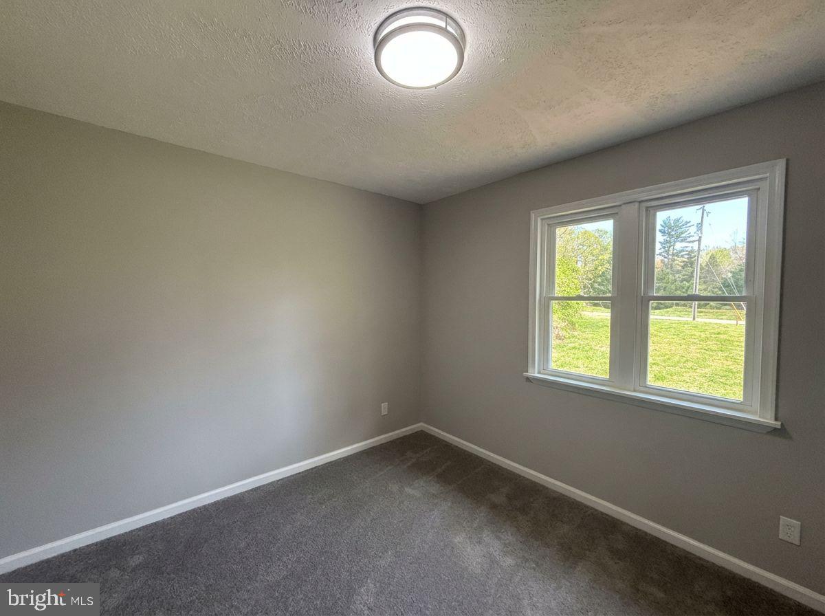 MERRY POINT ESTATES - Residential