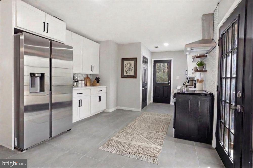 MERRY POINT ESTATES - Residential