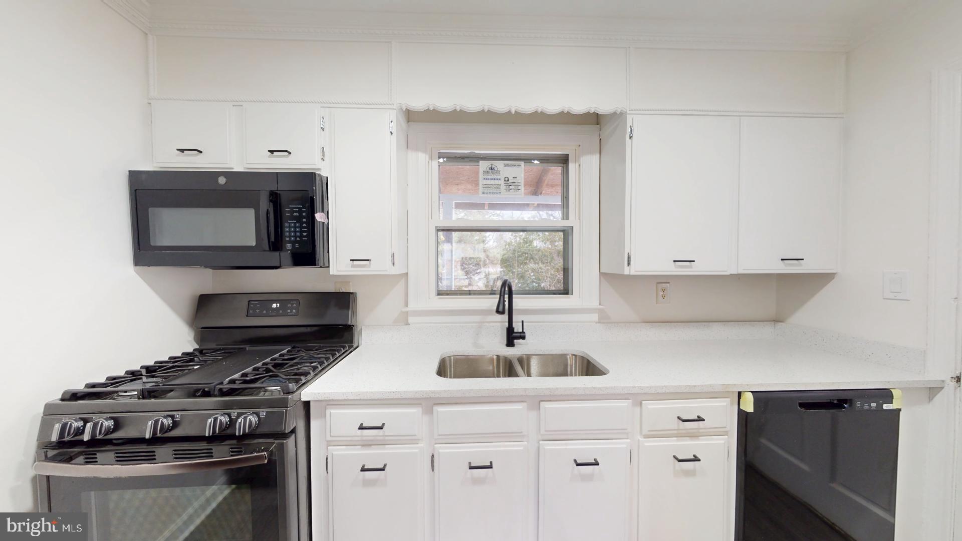 VIRGINIA HILLS - Residential Lease