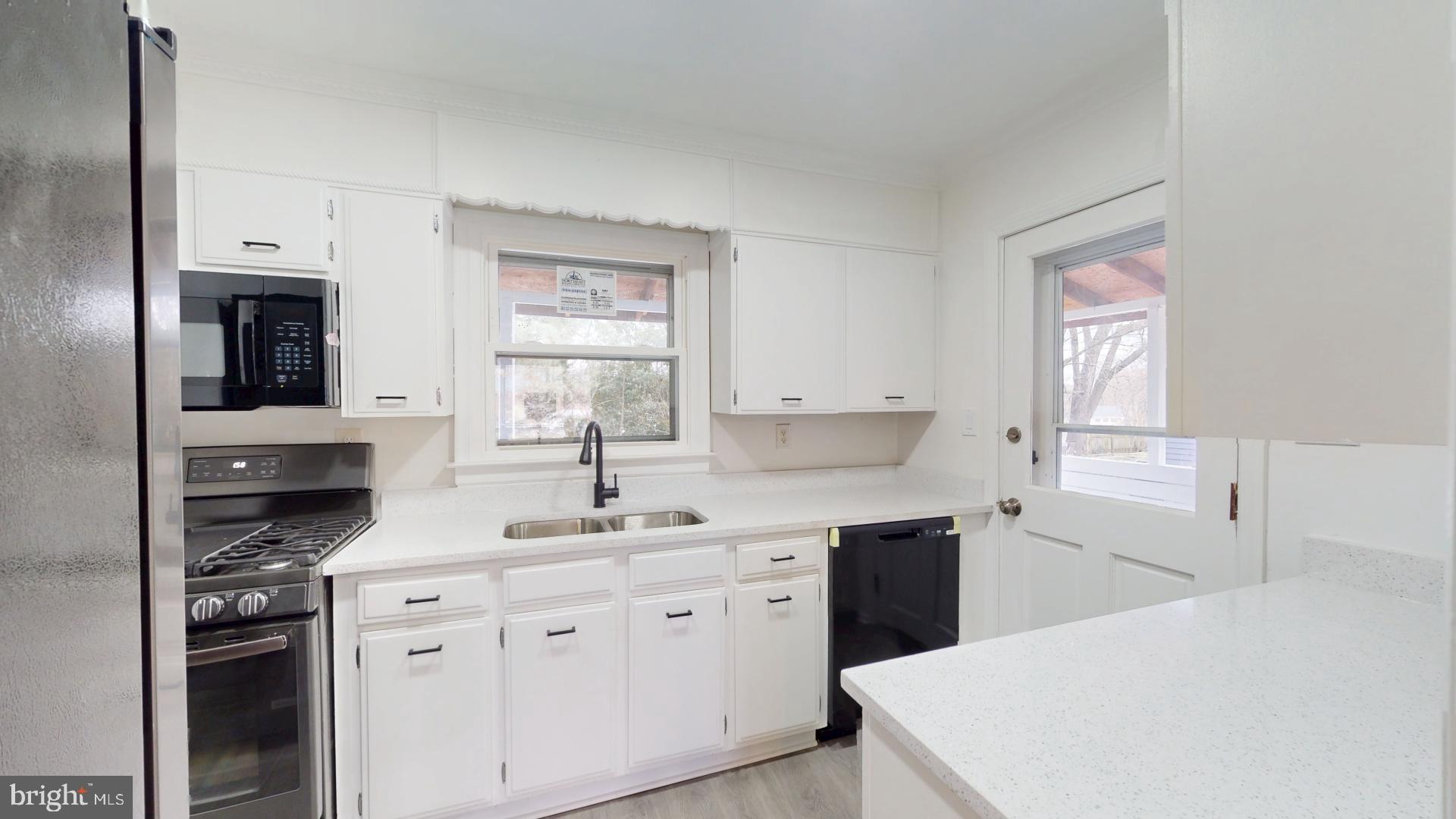 VIRGINIA HILLS - Residential Lease