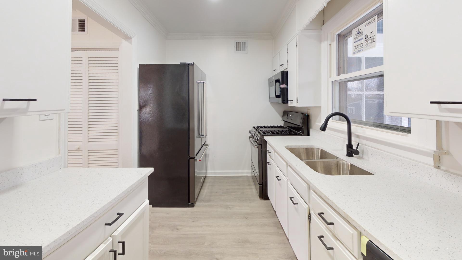 VIRGINIA HILLS - Residential Lease